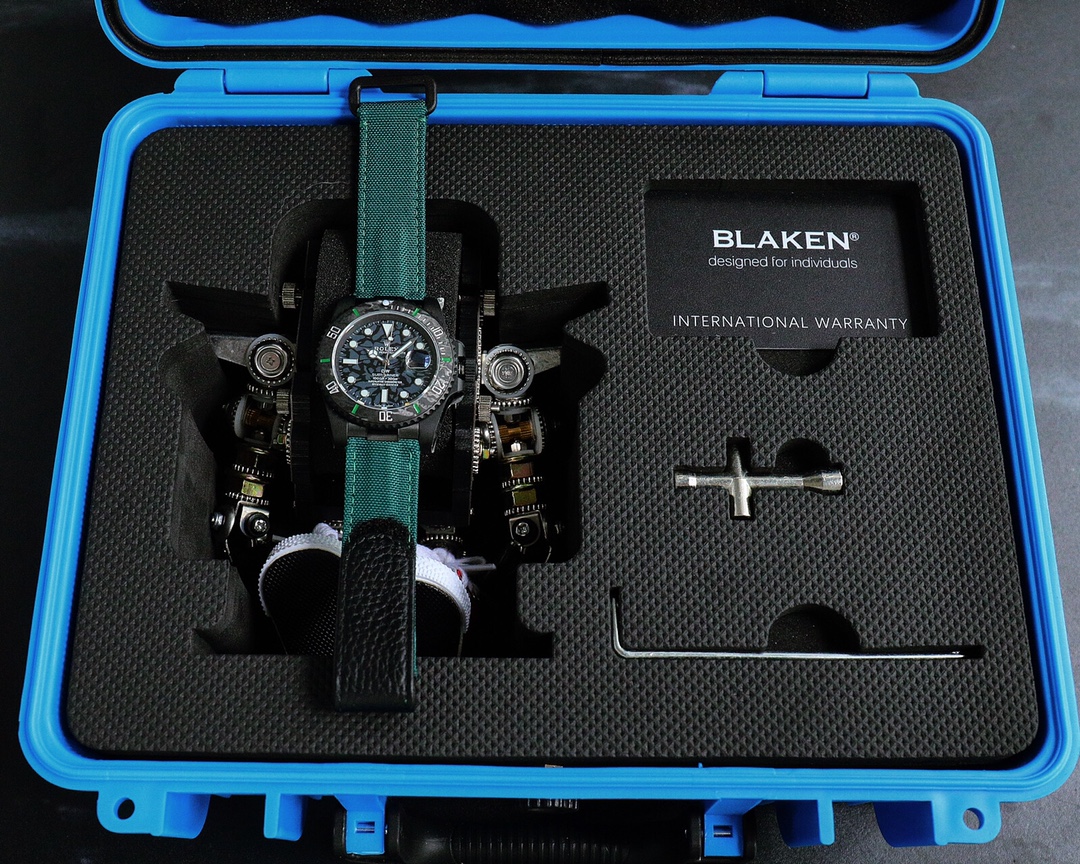 BLACK新製品発売ロレックスBLACK公式カスタム版