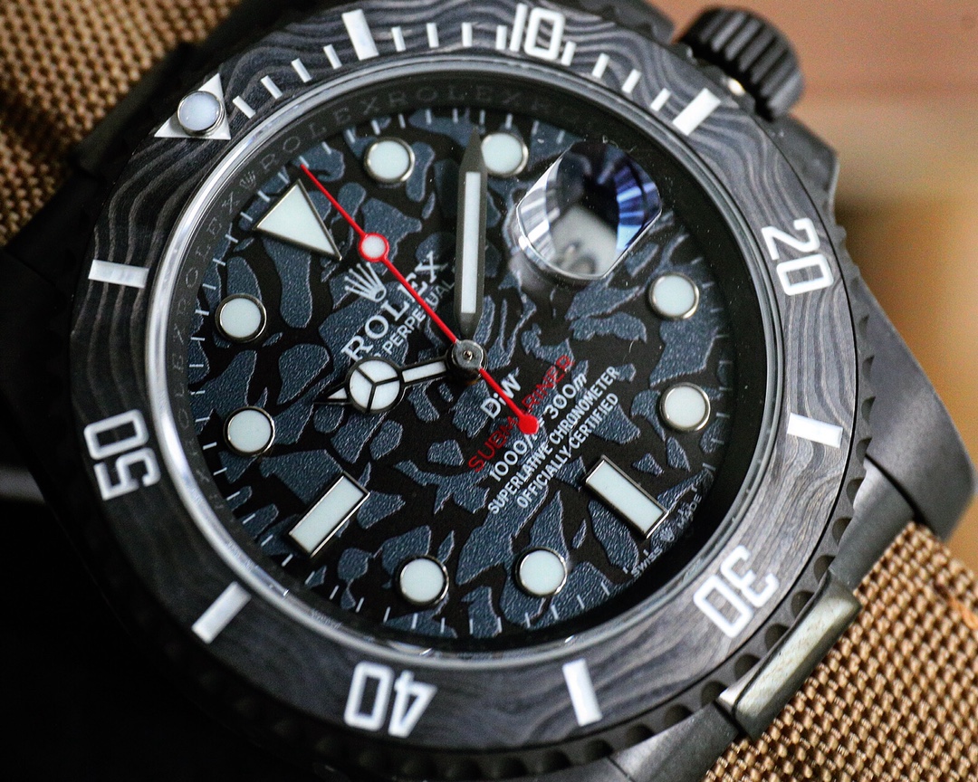 BLACK新製品発売ロレックスBLACK公式カスタム版