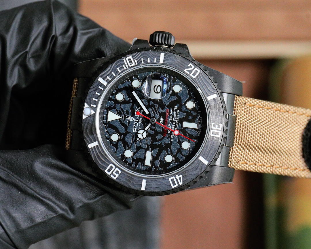 BLACK新製品発売ロレックスBLACK公式カスタム版