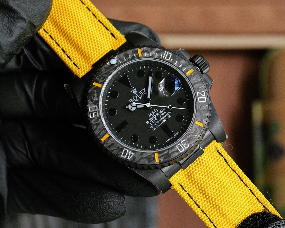 BLACK新製品発売ロレックスBLACK公式カスタム版