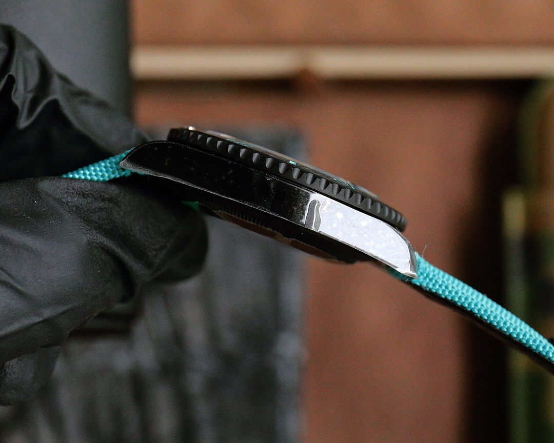 BLACK新製品発売ロレックスBLACK公式カスタム版