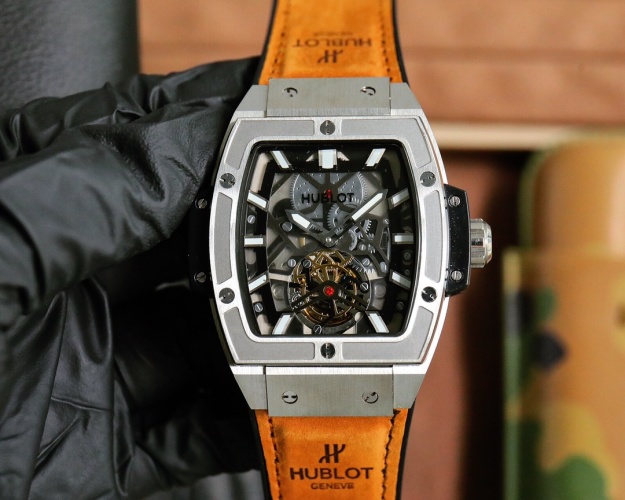 Hublot Men's Watch,Exquisite Mechanical Movement, Flywheel Design,42mm,Leather Strap 1 Hublot Men's Watch,Exquisite Mechanical Movement, Flywheel Design,42mm,Leather Strap