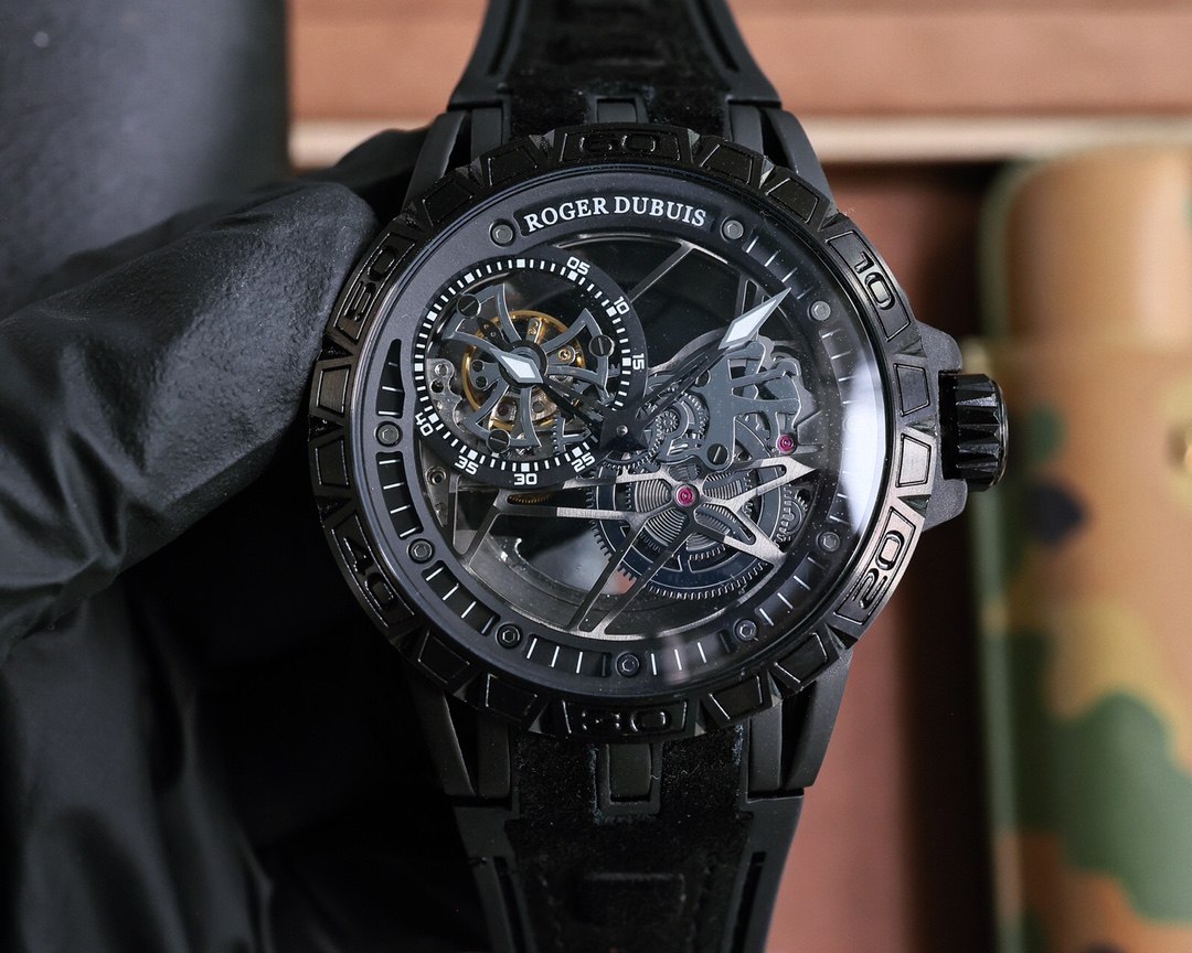 Excalibur King Series Autolink Core Watch: Power and Beauty in Motion - 图片 6