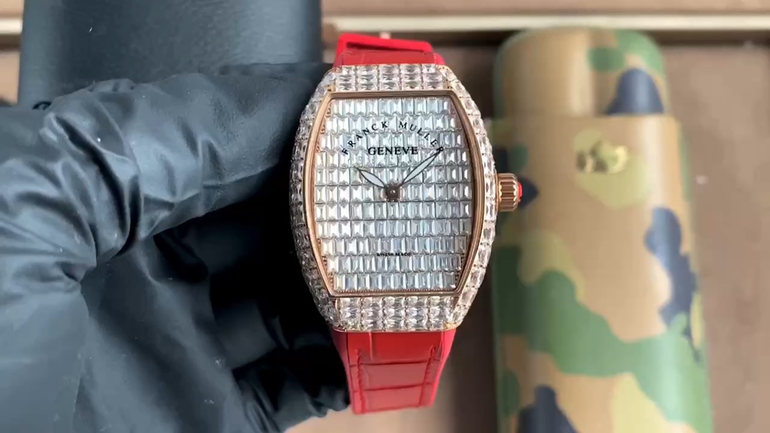 ATF Famulan V32 Series Watch: High Quality, Swiss Super Nightlight, Waterproof Structure.