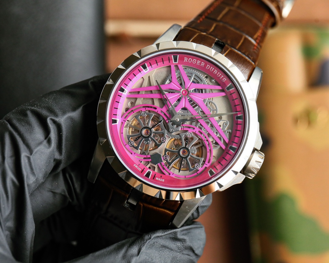 Roger Dubuis Excalibur King Series: White Shell 1610 Luxury Watch with Unique Design - 图片 3