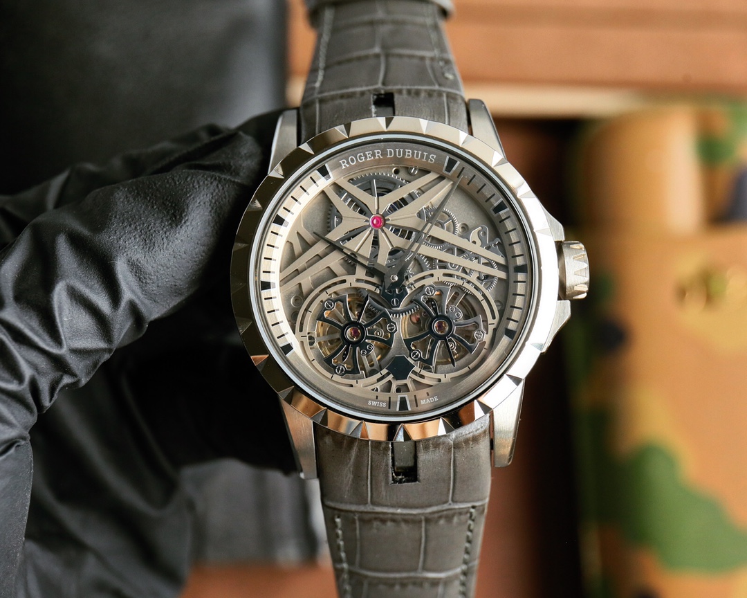 Roger Dubuis Excalibur King Series: White Shell 1610 Luxury Watch Overview - 图片 2