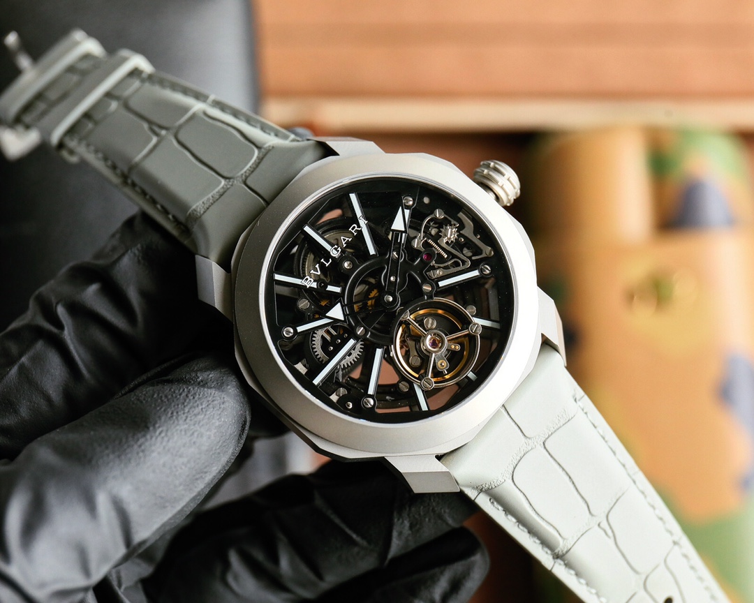 BVLGARI Octo Roma Wristwatch: Luxury Design, High-End Machinery, Alligator Belt. - 图片 2
