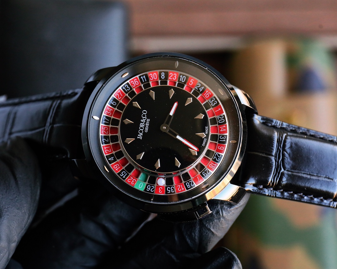 “Jack Panther Casino Tourbillon Wristwatch: Roulette Game in a Wearable Masterpiece” - 图片 4