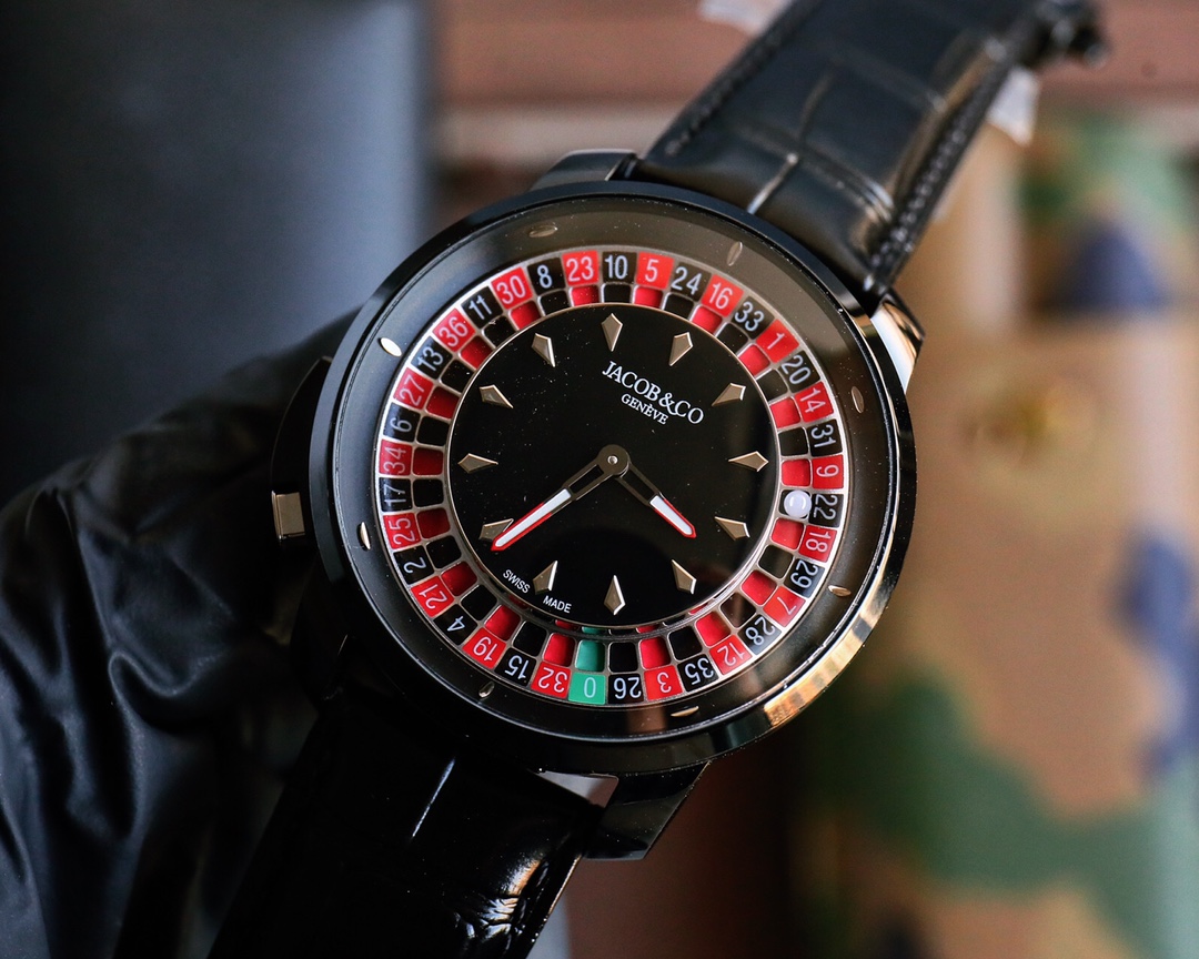 “Jack Panther Casino Tourbillon Wristwatch: Roulette Game in a Wearable Masterpiece” - 图片 3