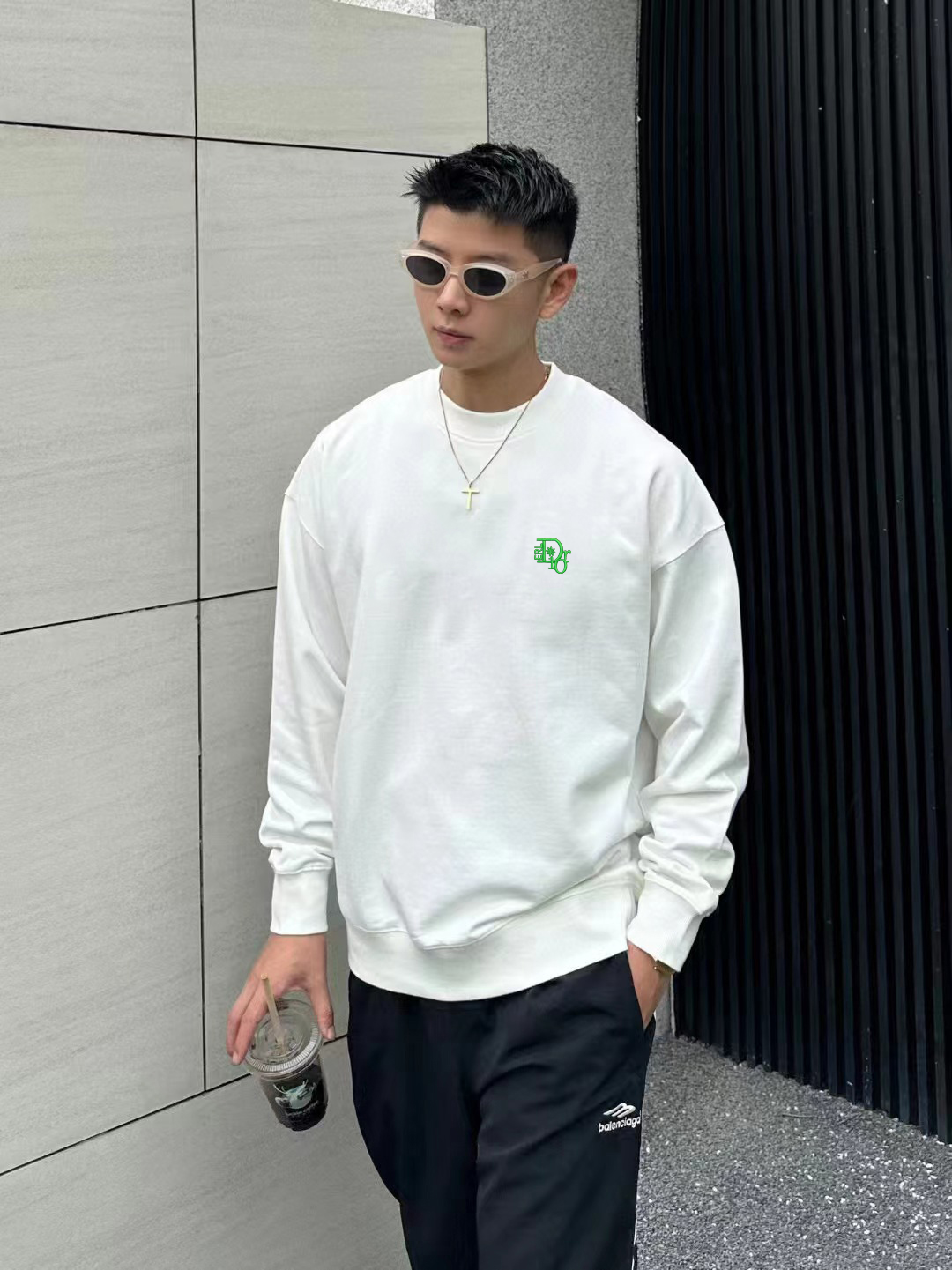 Dior 2025 New Round Neck Sweatshirt, 400g Pure Cotton Fabric, Comfortable Style