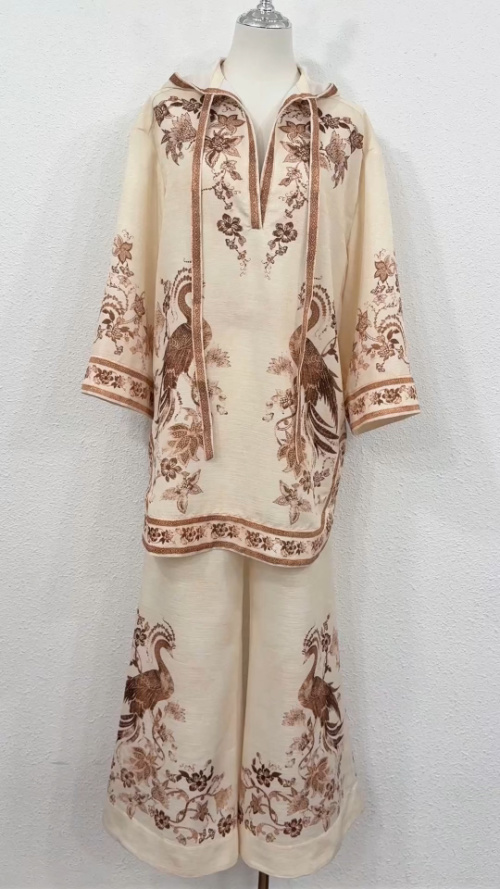 Elegant Cotton Two-Piece Set with Floral and Bird Print - Versatile & Stylish 1 Elegant Cotton Two-Piece Set with Floral and Bird Print - Versatile & Stylish