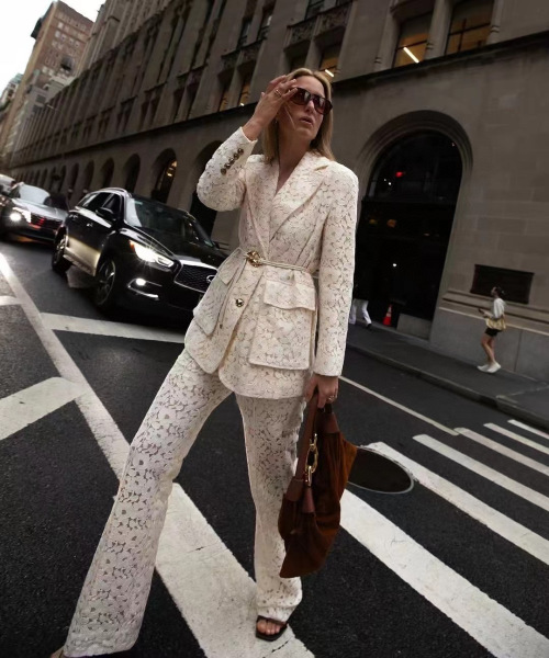 Elegant Women's Lace Blazer and Pants Set, Floral Pattern, Party Outfit 1 Elegant Women's Lace Blazer and Pants Set, Floral Pattern, Party Outfit