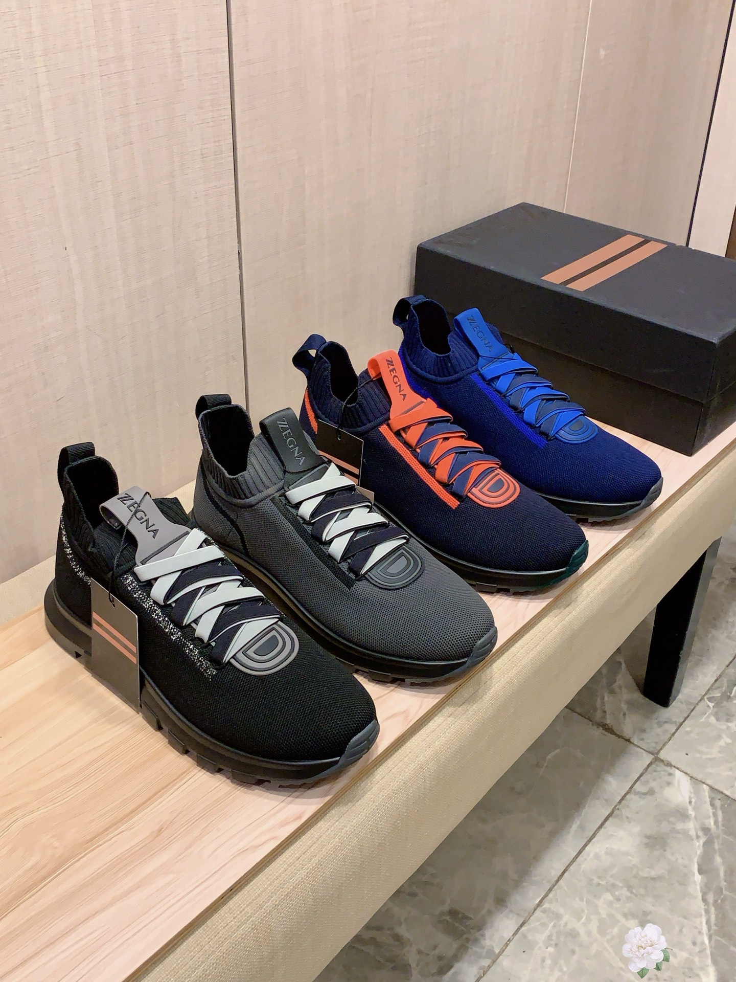 NO:277214,New model: [Lightning][Lightning] 