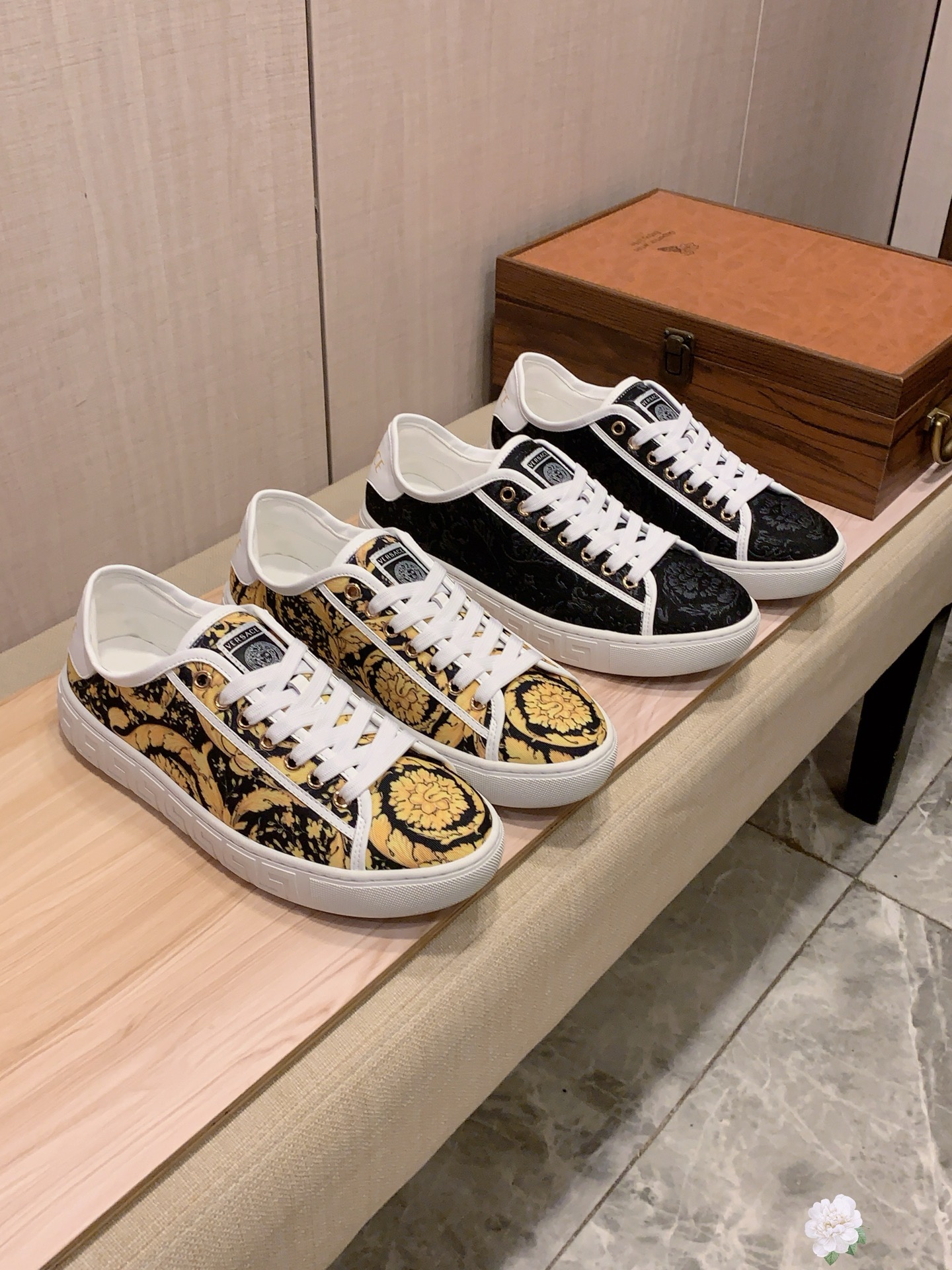 NO:277228,New model: [Lightning][Lightning] 