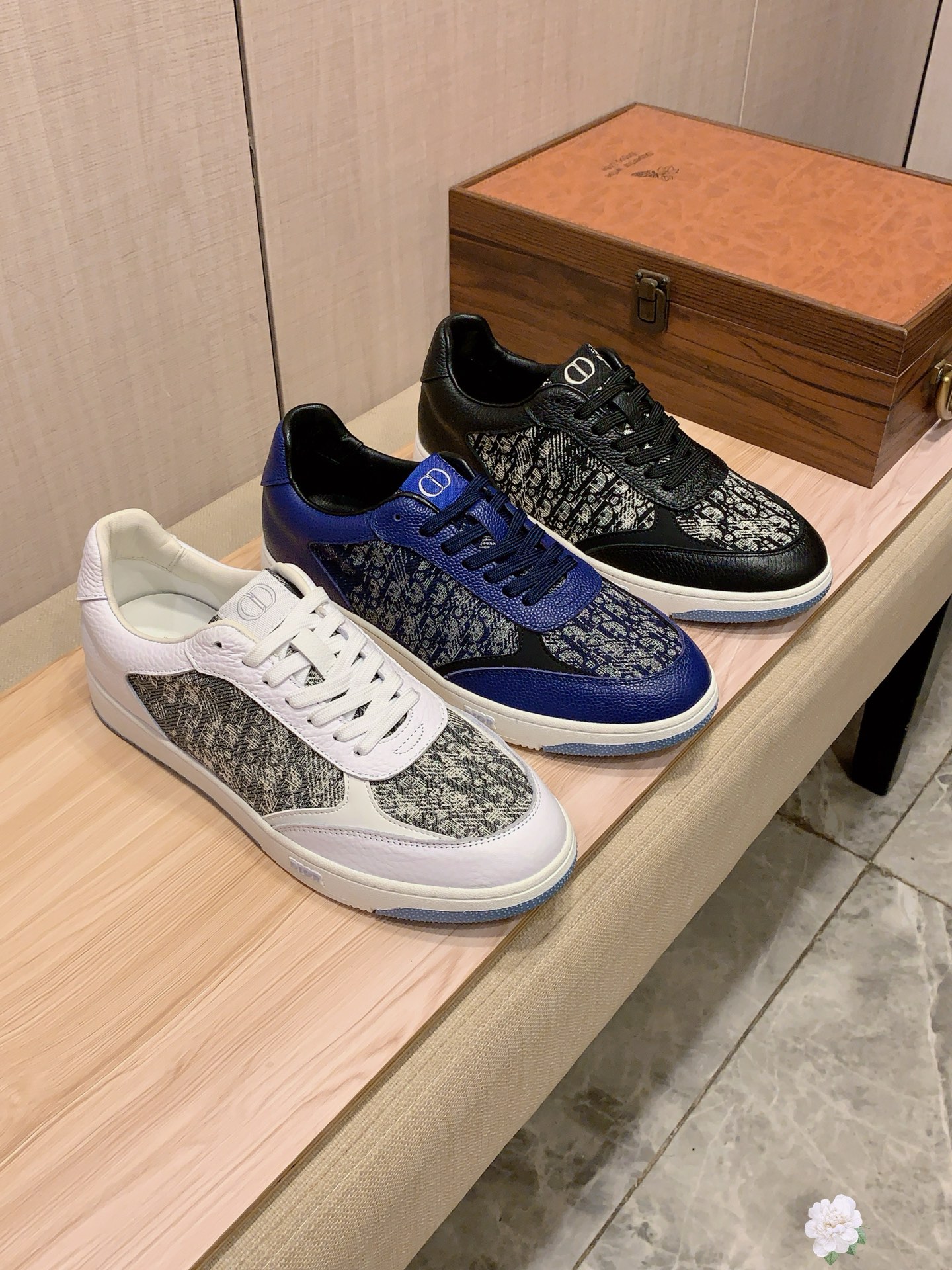 NO:277456,New model: [Lightning][Lightning] 