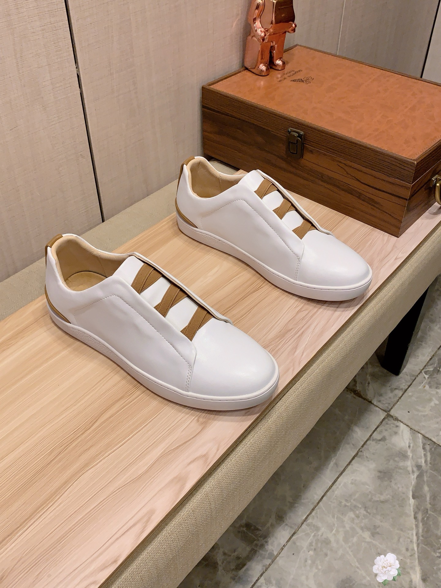 NO:281173,New model: [Lightning][Lightning] 