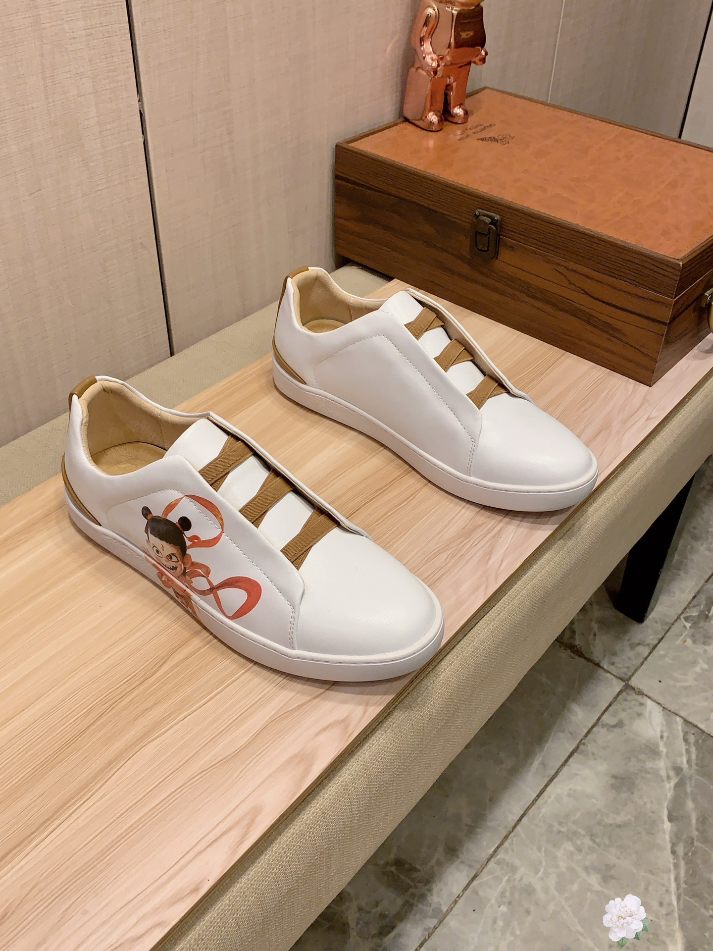 NO:281179,New model: [Lightning][Lightning] 