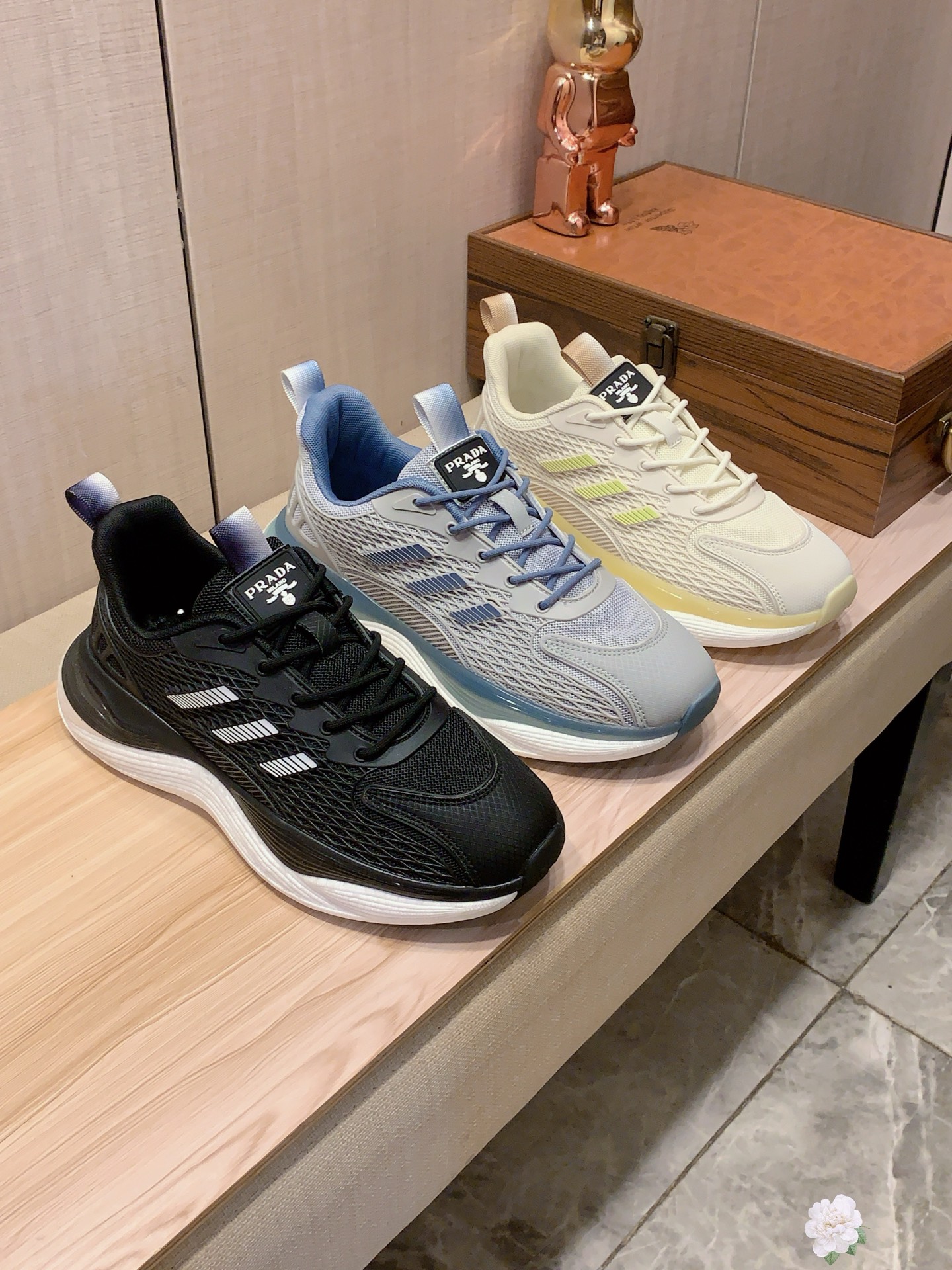 NO:347382,New model: [Lightning][Lightning] 