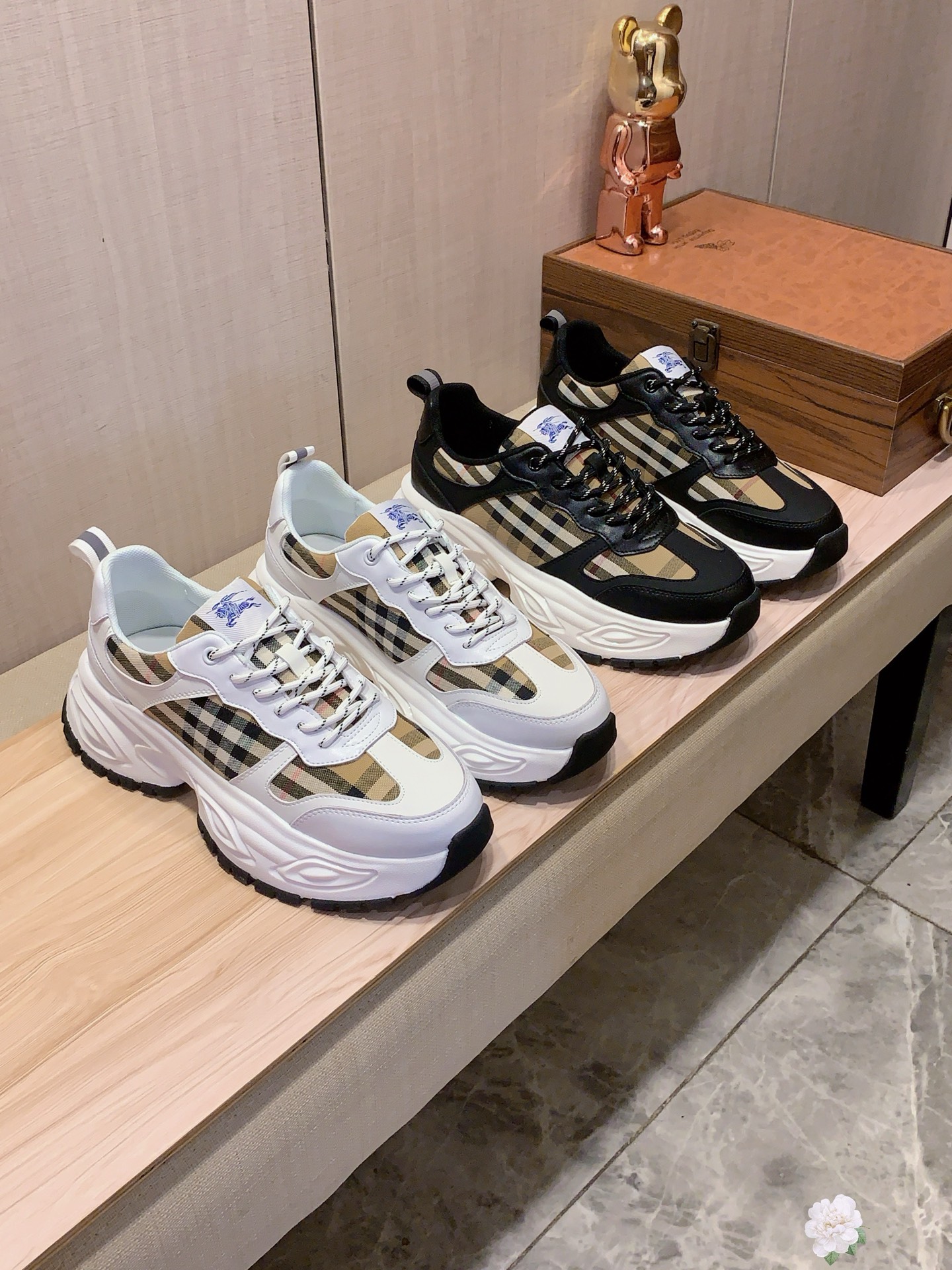 NO:347399,New model: [Lightning][Lightning] 