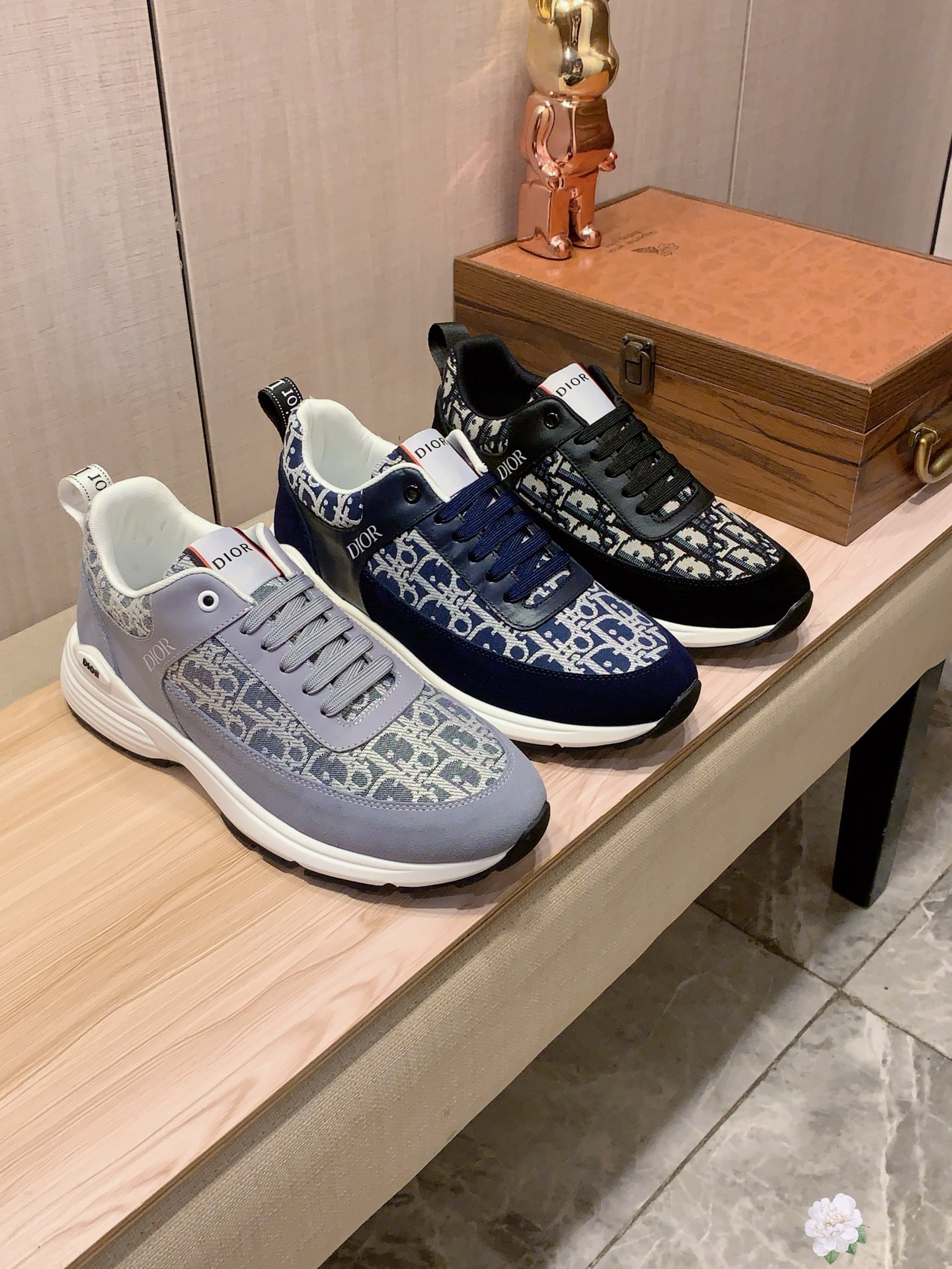 NO:344362,New model: [Lightning][Lightning] 