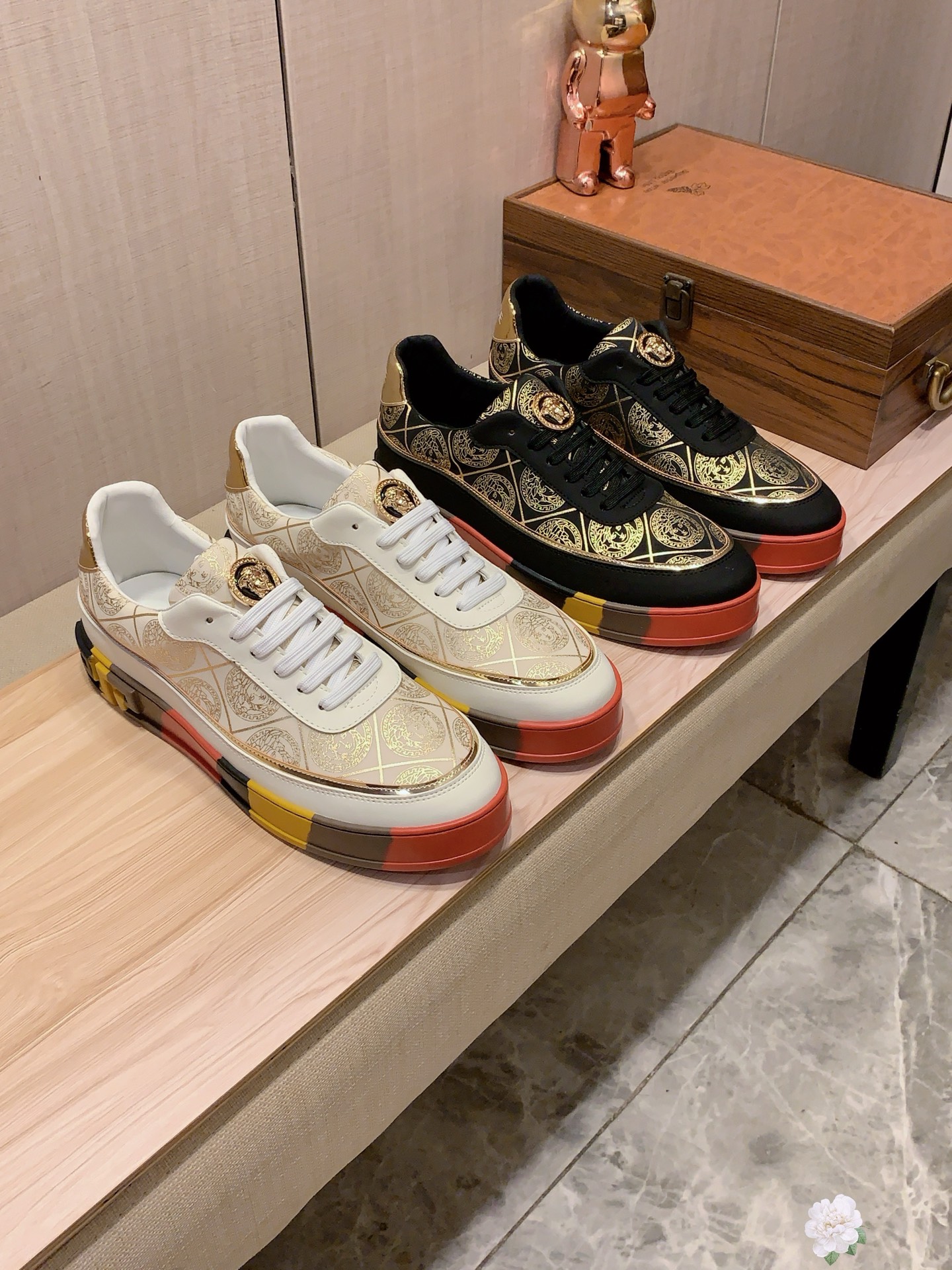 NO:352520,New model: :[Lightning][Lightning] 