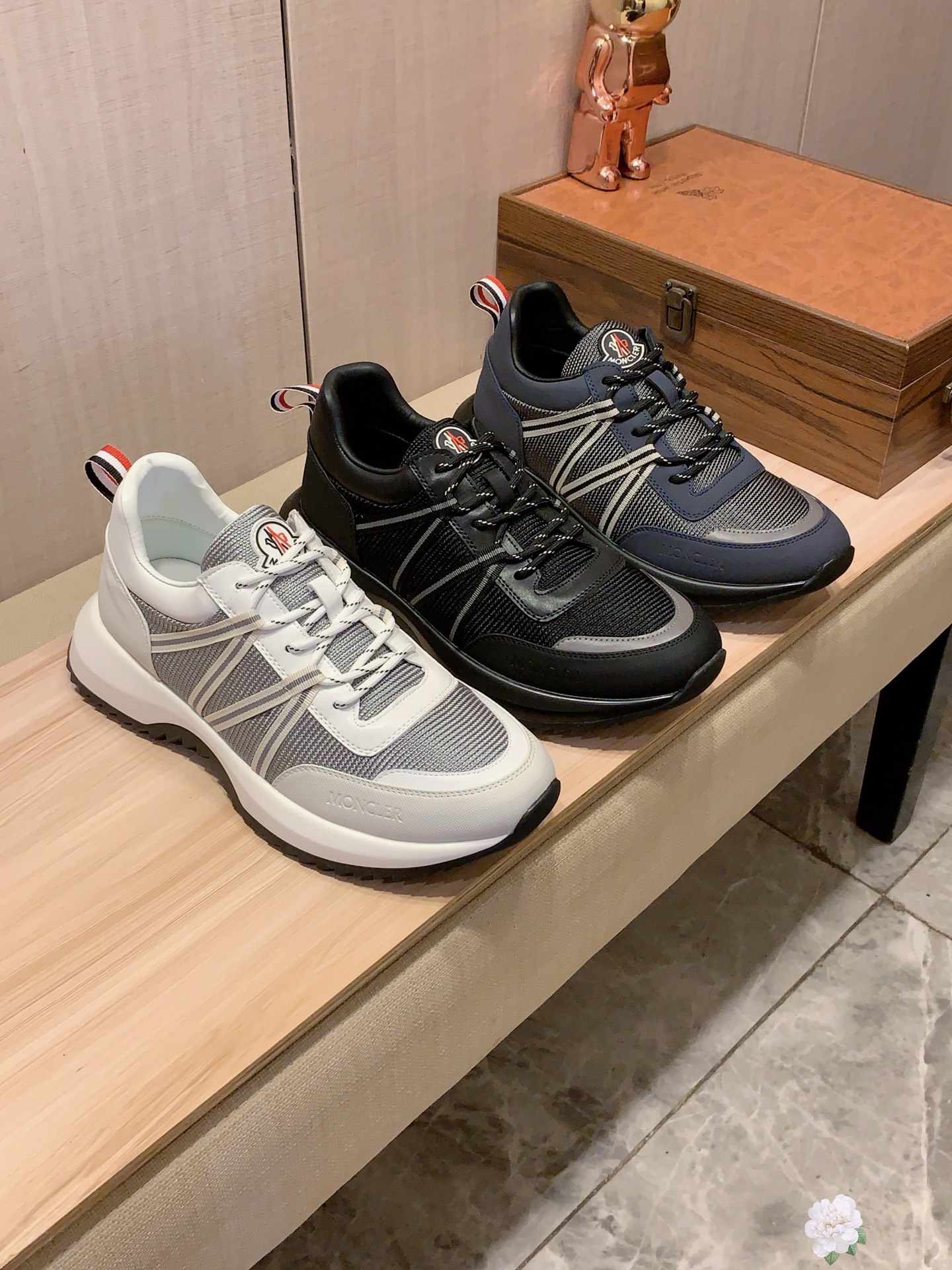 NO:354591,New model: [Lightning][Lightning] 