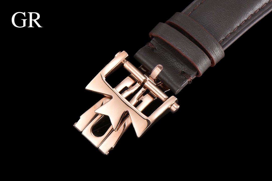 Vacheron Constantin 2530G.R.R. FIFTYSIX-Style Series Moonphase Wristwatch Review - 图片 9