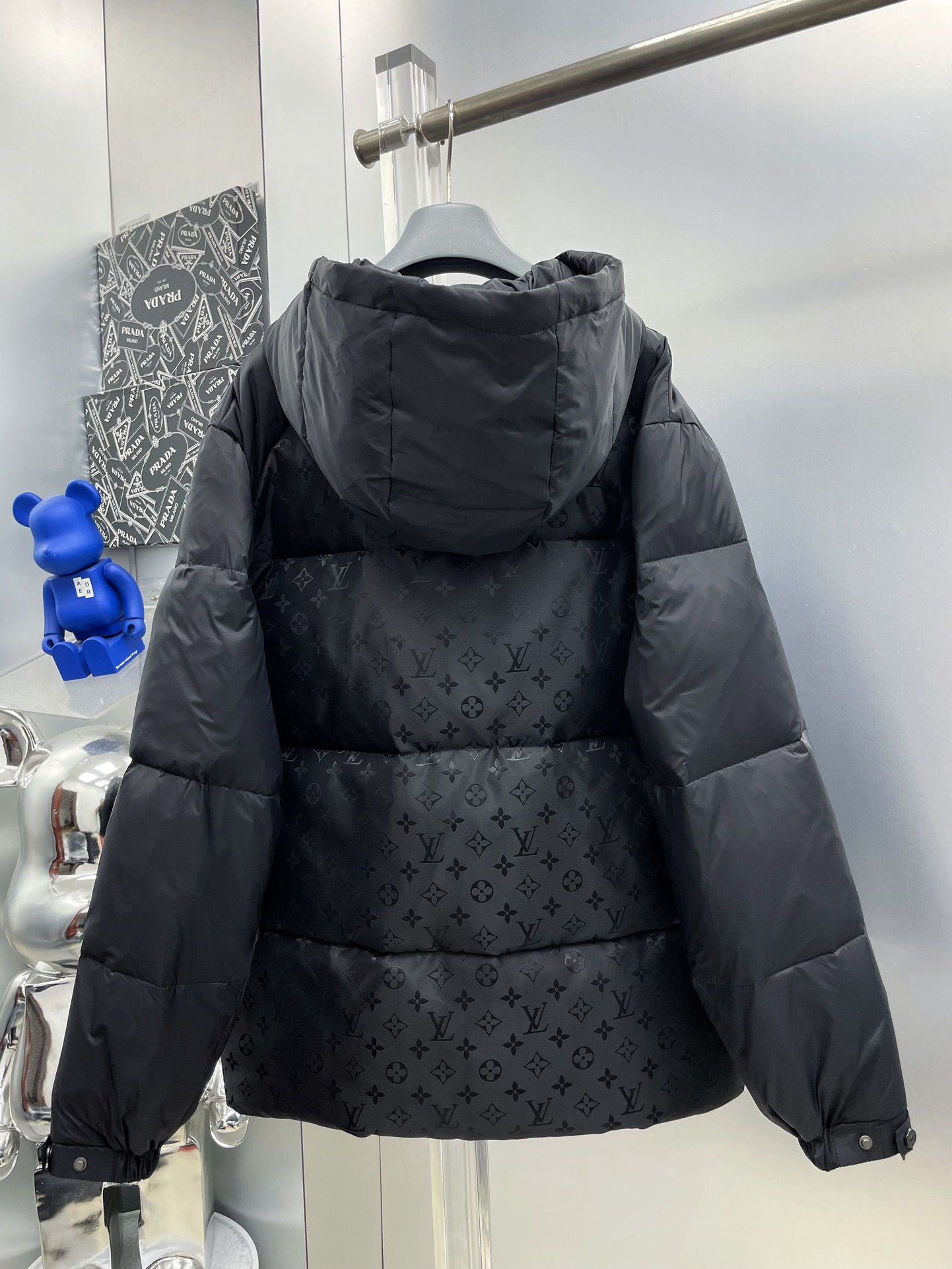 Louis Vuitton Haute Couture Haute Couture Ready-to-Wear Clothing Dress 2