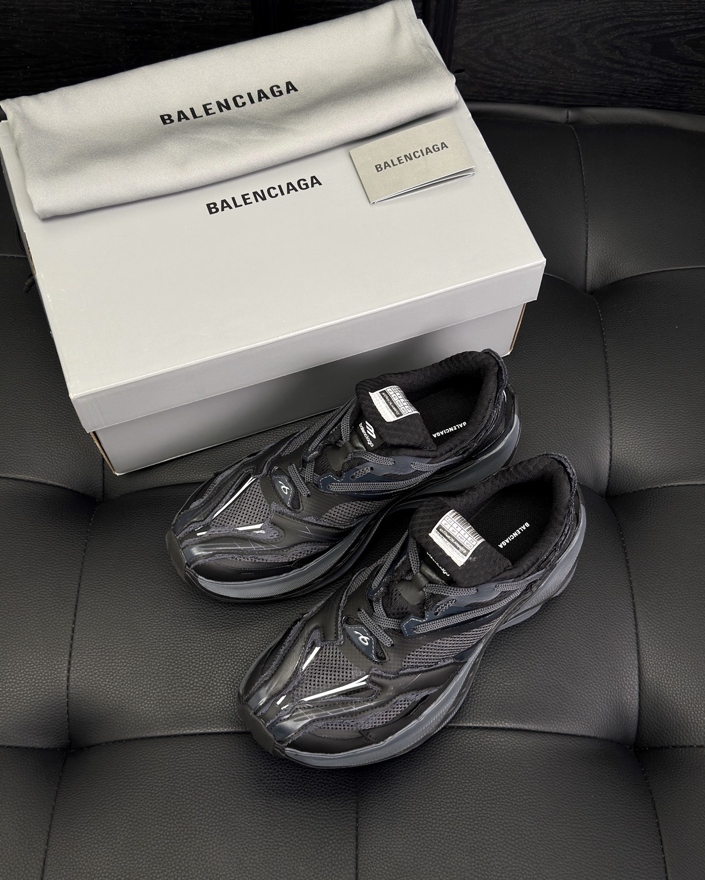 Balenciaga Jet черные кроссовки