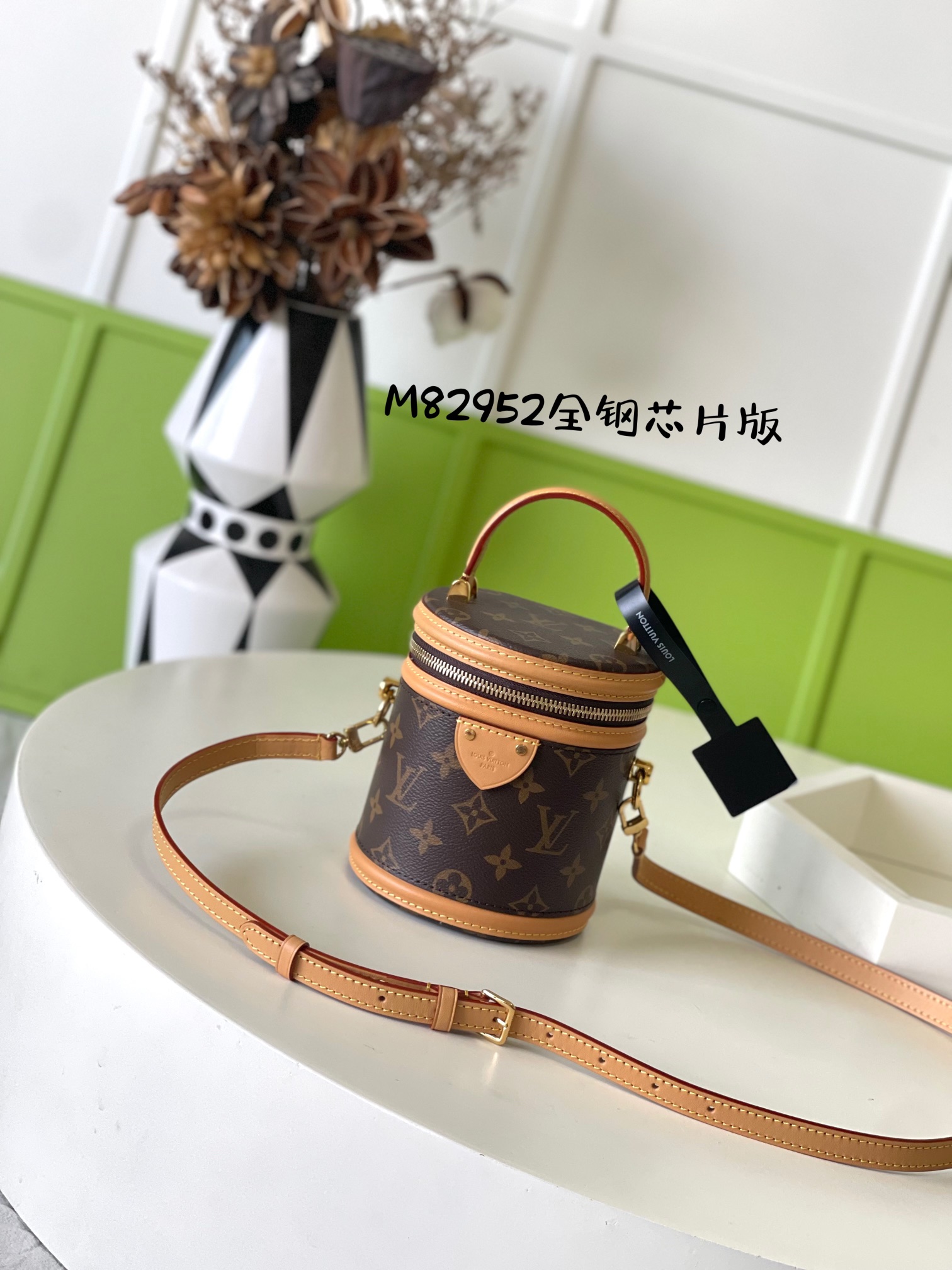 𝐍𝐀𝐍𝐎 𝐂𝐀𝐍𝐍𝐄𝐒 serie cubo de la suerte # M82952 ↘precio de tienda 𝟎𝟎 𝐑𝐍𝐁 Nuevo modelo 𝑵𝒂𝒏𝒐 𝑪𝒂𝒏𝒏𝒆𝒔…