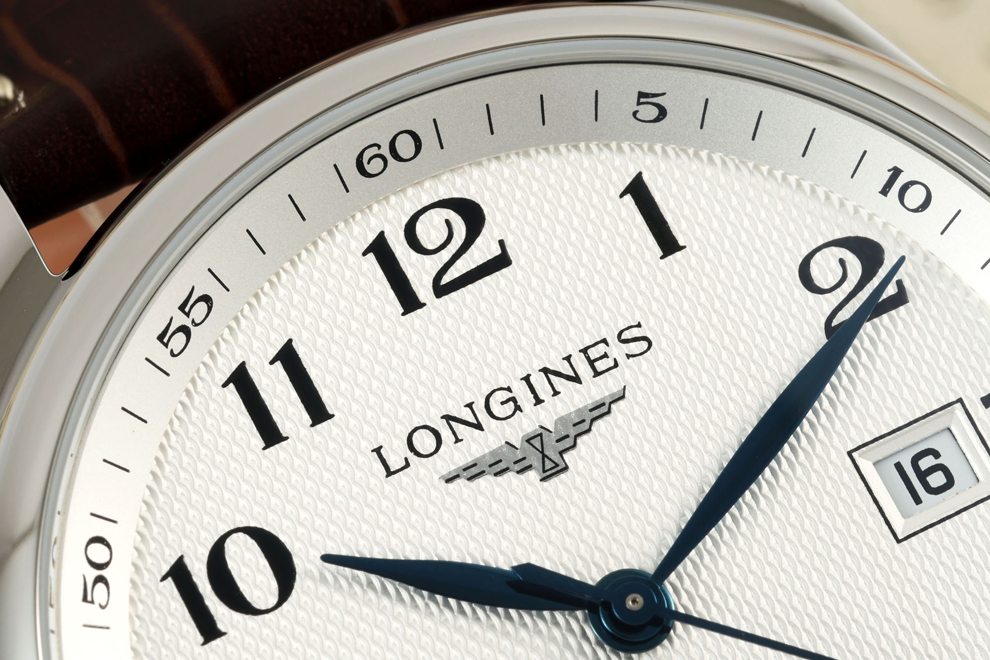 Longines AF Pioneer 40mm Automatic Watch: Steel Case, Date Display, 100m Water Resistance - 图片 4
