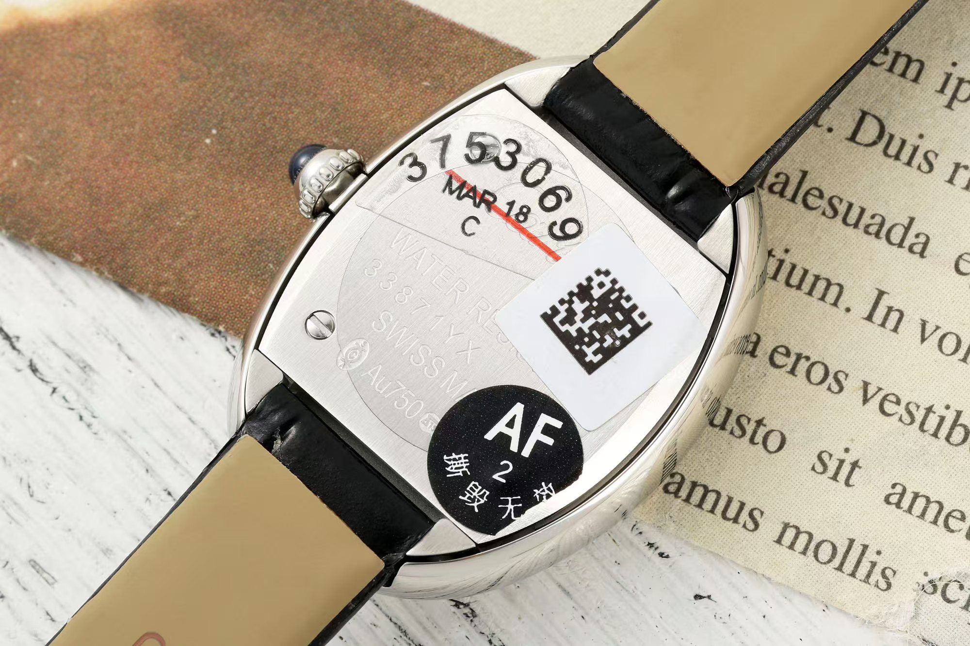 “Cartier Bagnoire Wristwatch Series: 100-Year Process, Classic Style, and Modern Elegance” - 图片 6