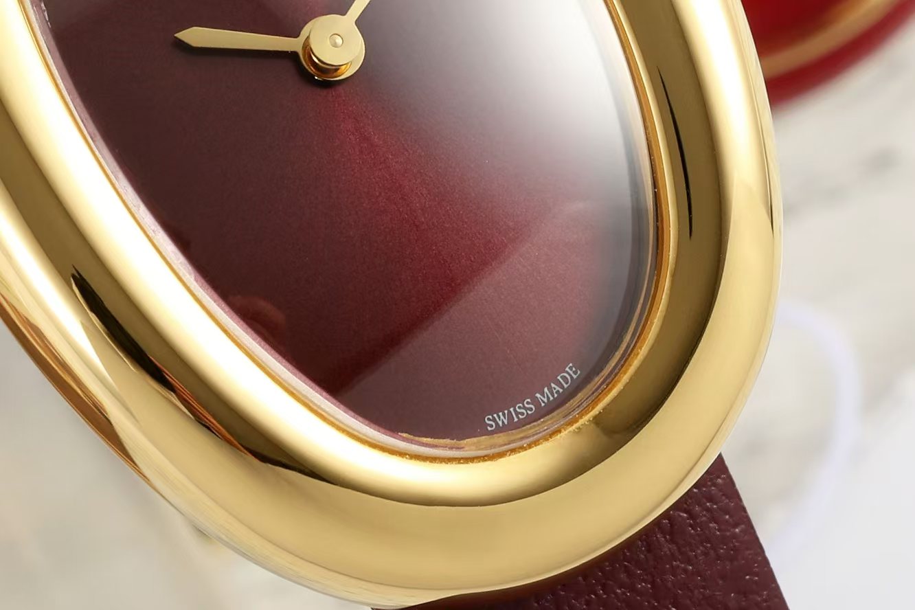 “Cartier Bagnoire Wristwatch Series: 100-Year Process, Perfect Recapitulation, Classic Design, Elegant Beauty” - 图片 4