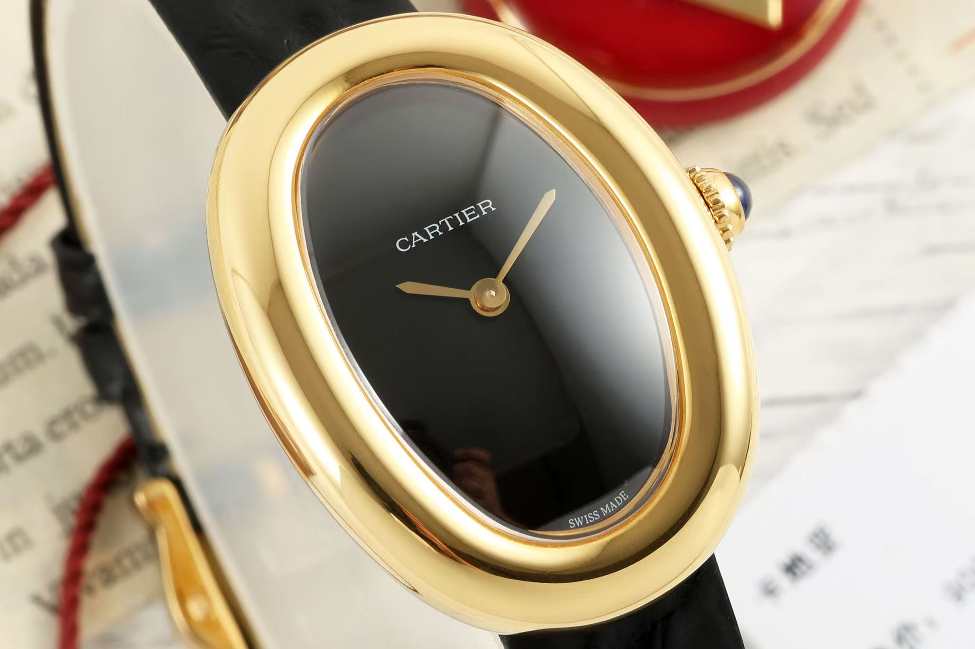“Cartier Bagnoire Wristwatch Series: Perfect 100-Year Recapitulation with Modern Elegance and French Charm” - 图片 2