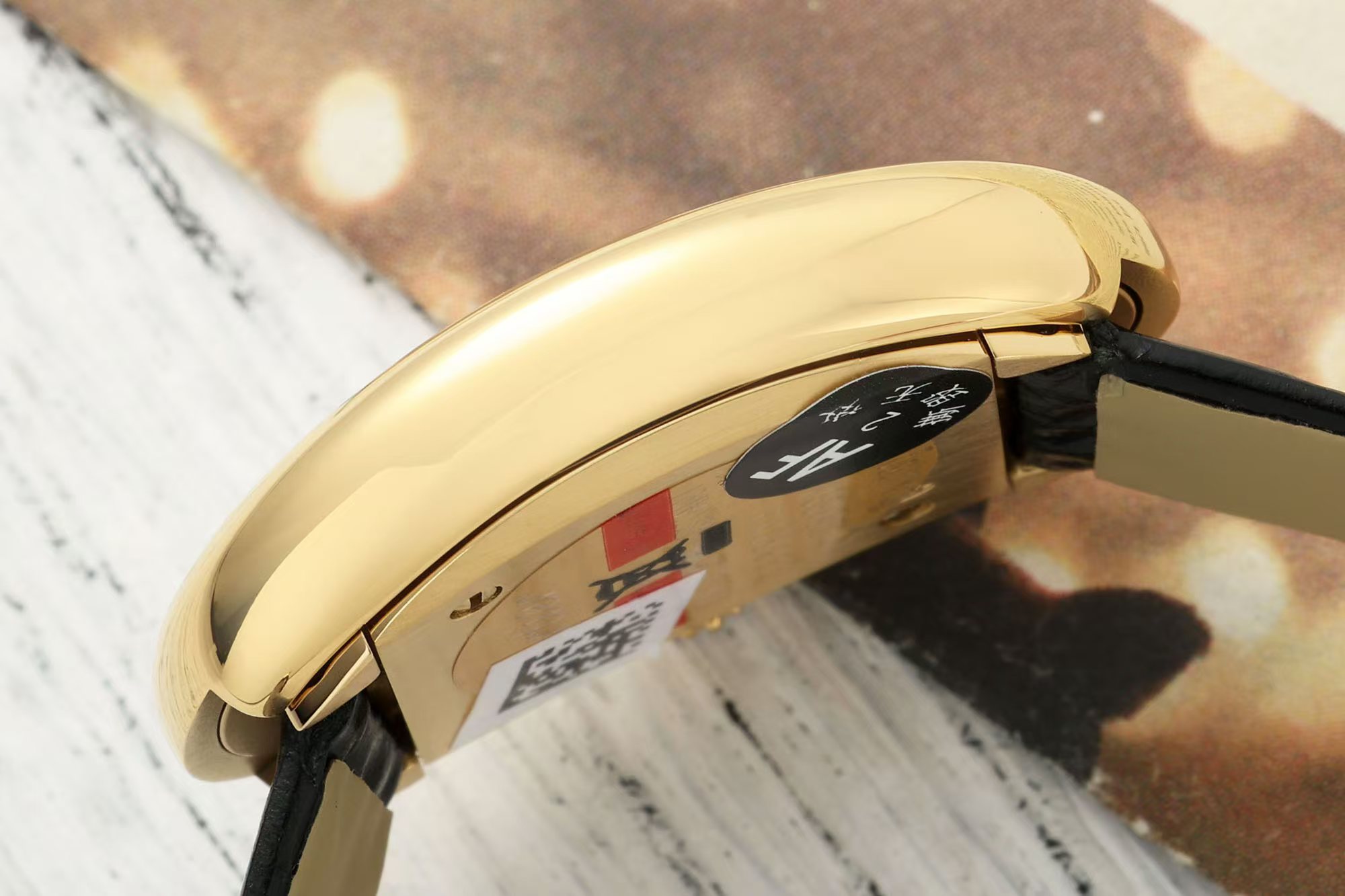 “Cartier Bagnoire Wristwatch Series: Perfect 100-Year Recapitulation with Modern Elegance and French Charm” - 图片 6