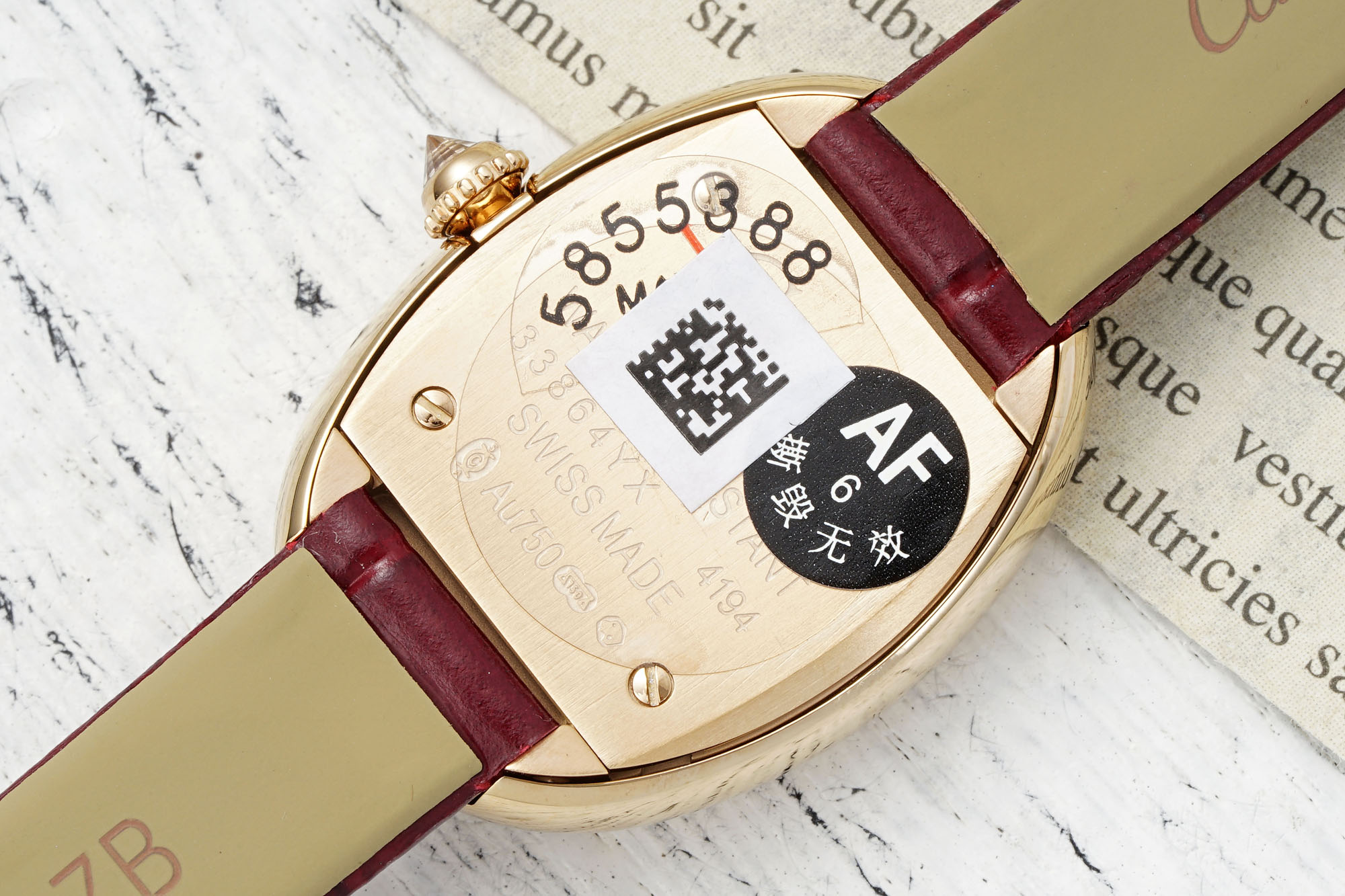 “Cartier Bagnoire Wristwatch Series: 100-Year Process Perfectly Recaptured in AF Model | Modern Elegance & French Style” - 图片 5