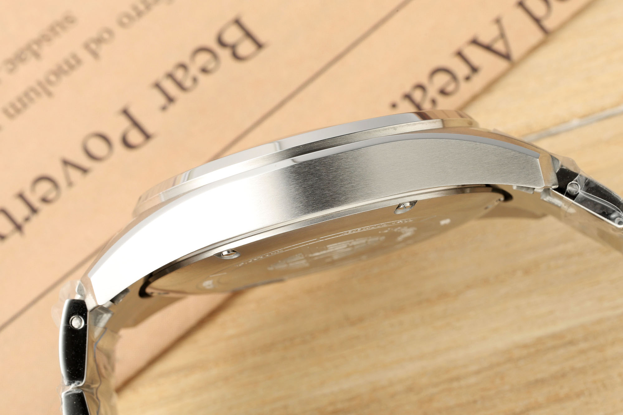 Longines Five Stars Watch: Tribute to Pioneers with New Features and Classic Design - 图片 7