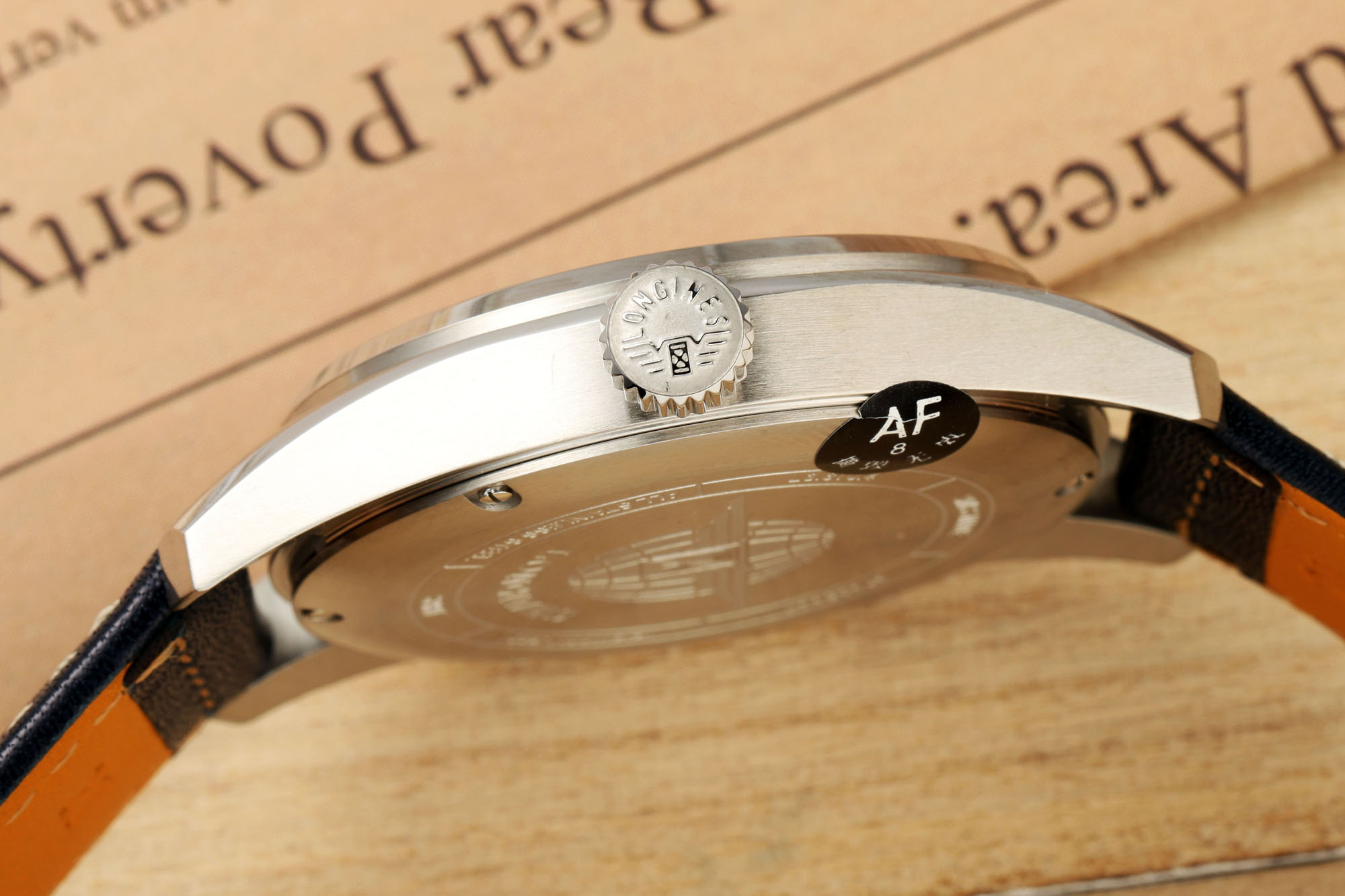 “AF Tribute to Five Stars Watch: Longines Pioneer Collection with New Packaging and Enhanced Quality Features” - 图片 8