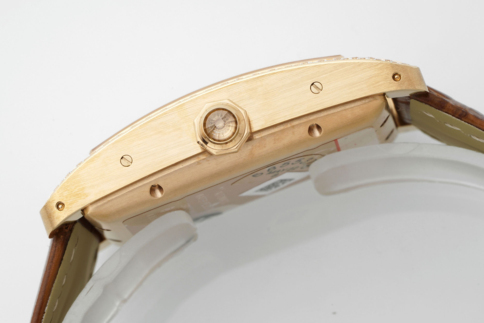 Cartier Tank American Medium Size Quartz Movement Diamond Bezel Leather Strap 5 i1744456676838 3159 0 6