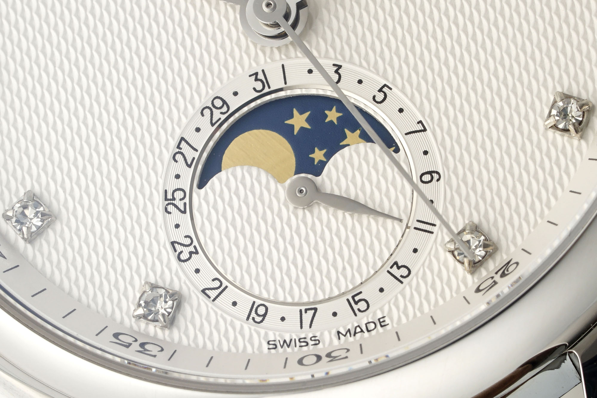 Elegant 34mm AF Pioneer’s Monthly Table for Women: Luxury Design, High Performance, and Color Variety - 图片 5