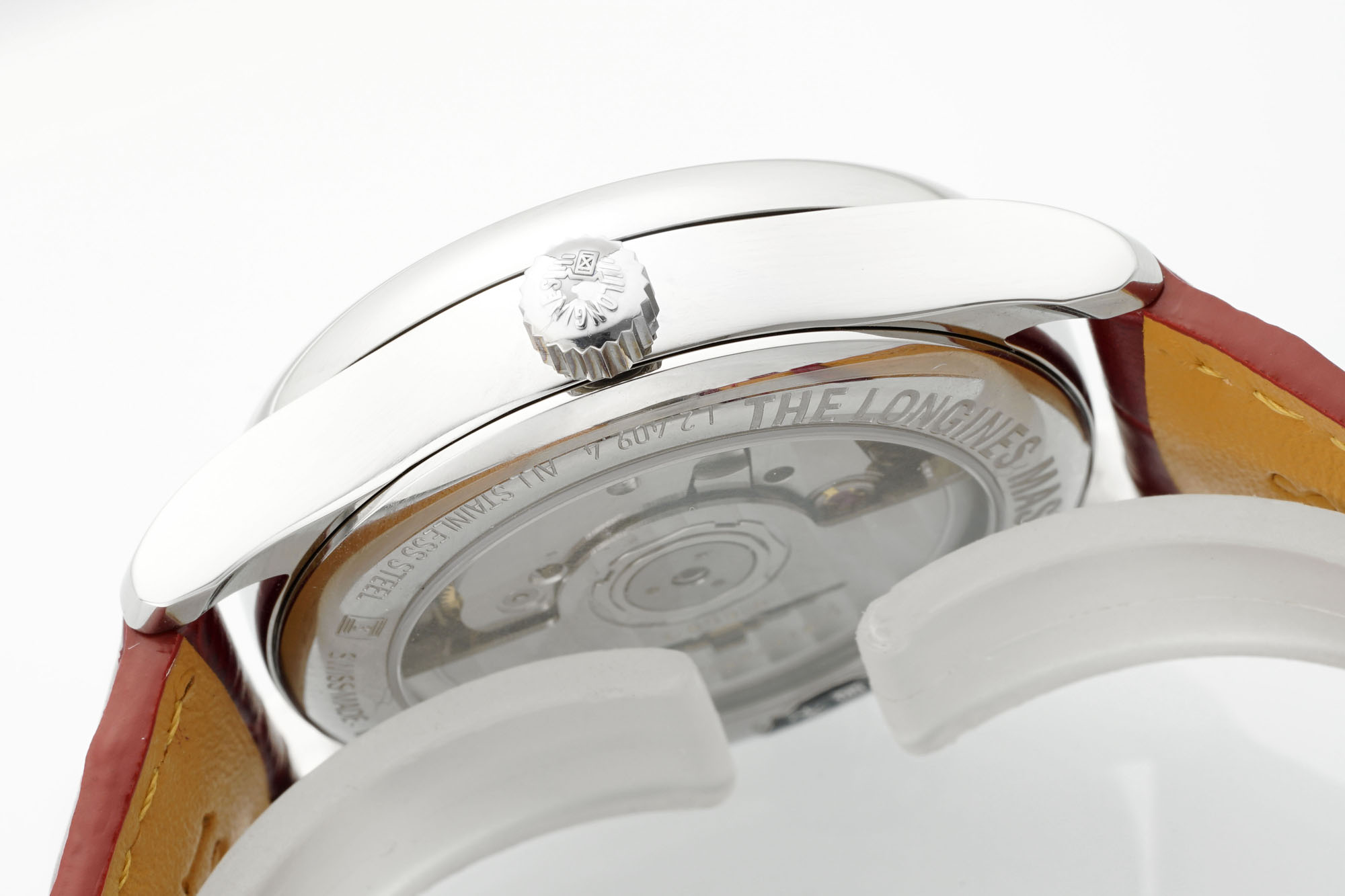 Title: AF Pioneer’s 34mm Monthly Table for Women: Elegant Design, Unique Features, and High Performance Movement. - 图片 7