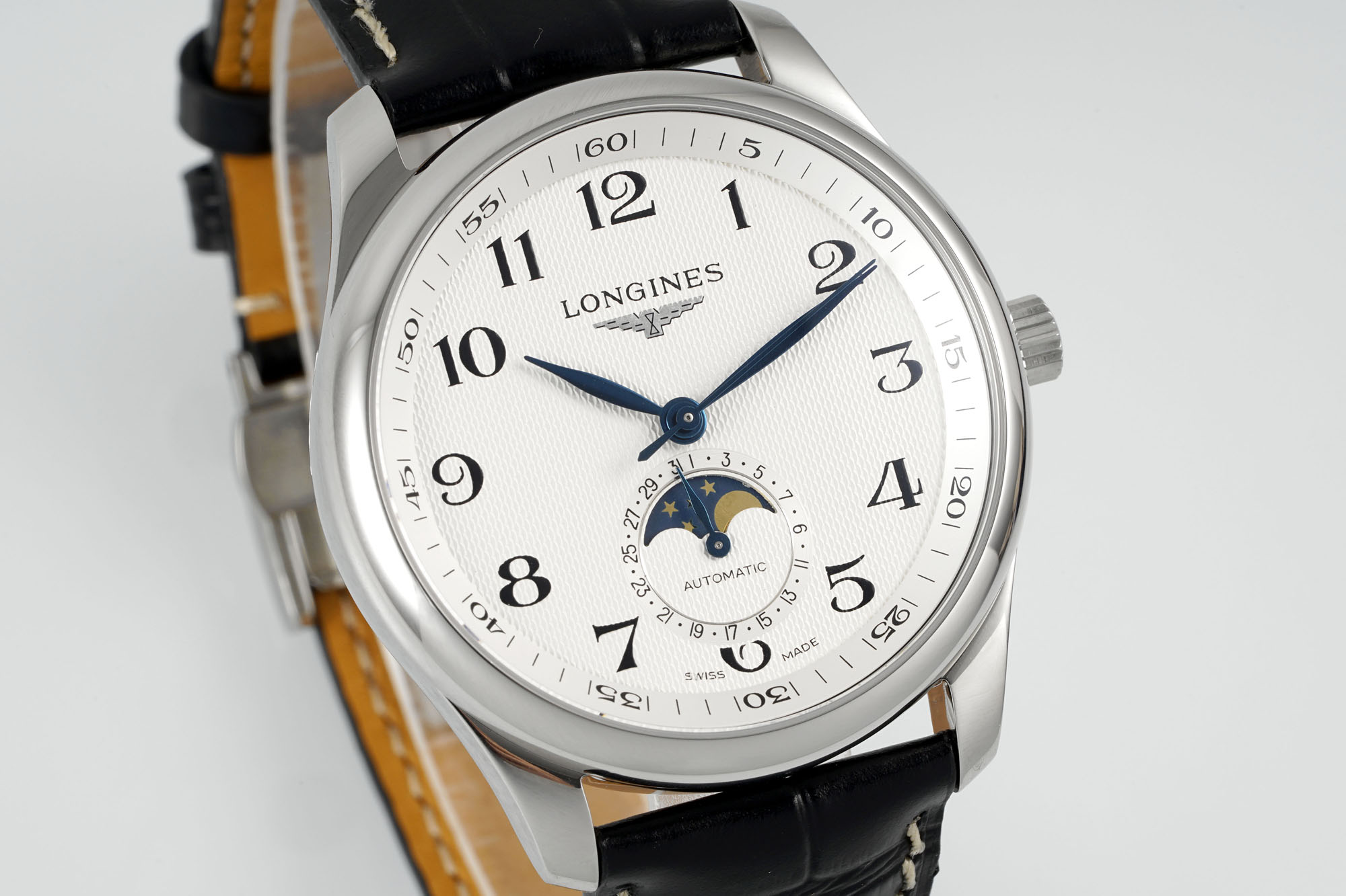 “AF Pioneers 40MM Moon Pine & Springstone Watch: Elegant, Noble, and Perfect for Asian Men” - 图片 2