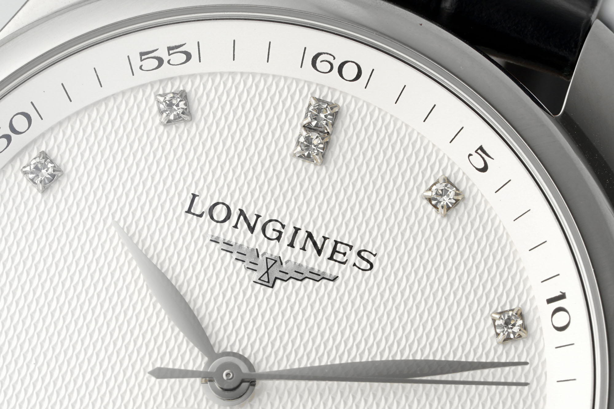 “AF Pioneers 40MM Moon Pine and Springstone Wristwatch: Elegant Design for Asian Men” - 图片 4