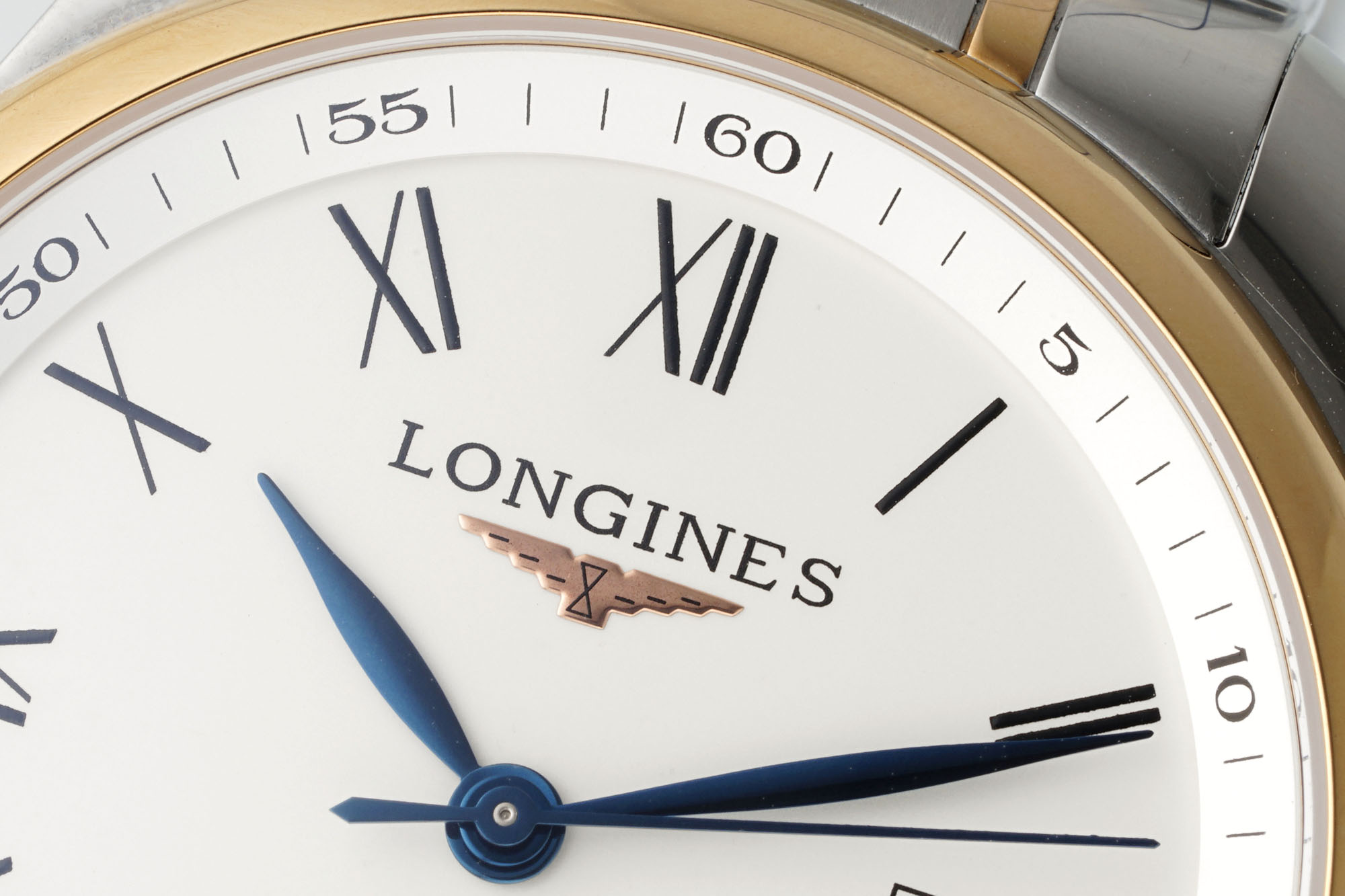 “AF Pioneers 40MM Moon Pine and Springstone Watch: Elegant Design for Asian Men | Silver Wheat Threads Palette” - 图片 3