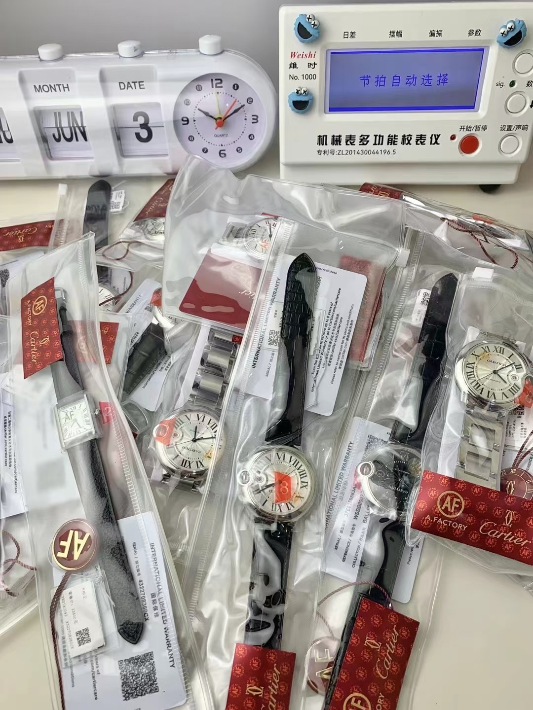 Unknown 特价中～款式齐全， 秒 ， 名额数量不多别错过