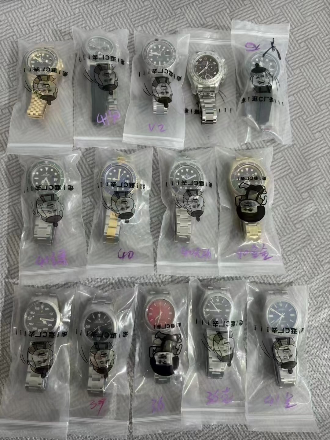 Unknown 特价中～款式齐全， 秒 ， 名额数量不多别错过