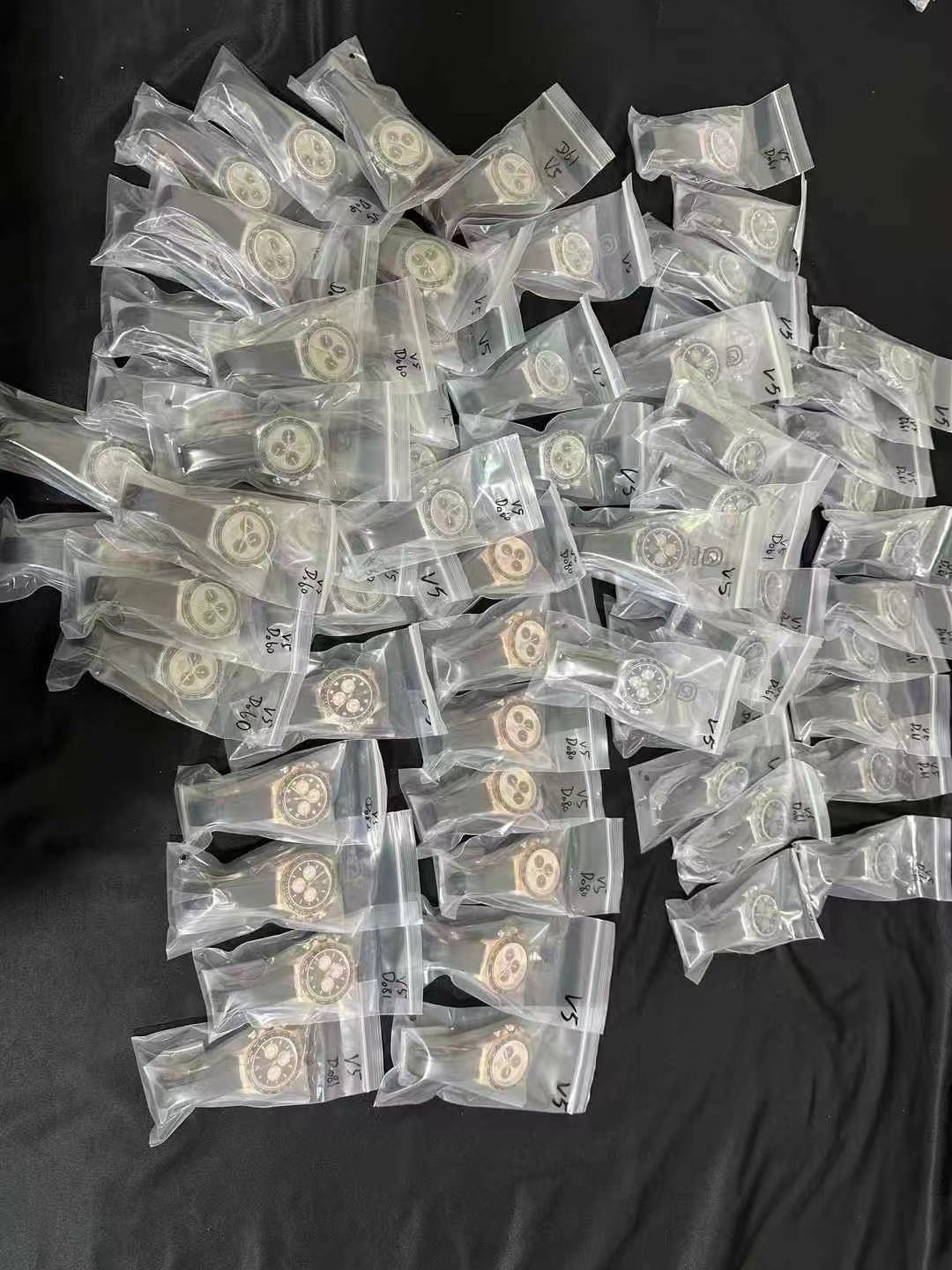 Unknown 款式 齐全，欢迎咨询