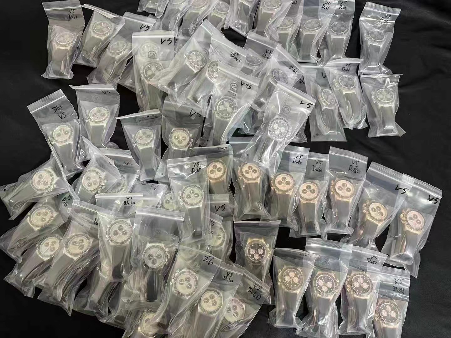 Unknown 款式 齐全，欢迎咨询