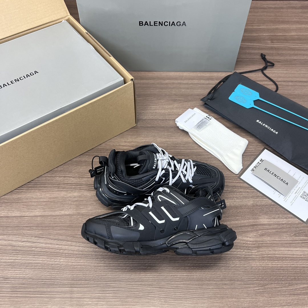 Hermès 巴黎世家3 0 三代户外概念鞋 Balenciaga Sneaker Tess s