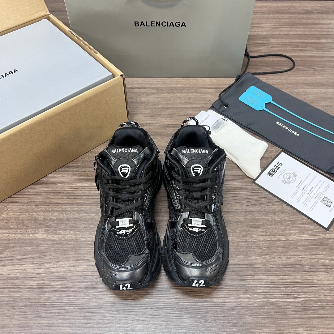 Balenciaga Shoes Sneakers Vintage Sweatpants